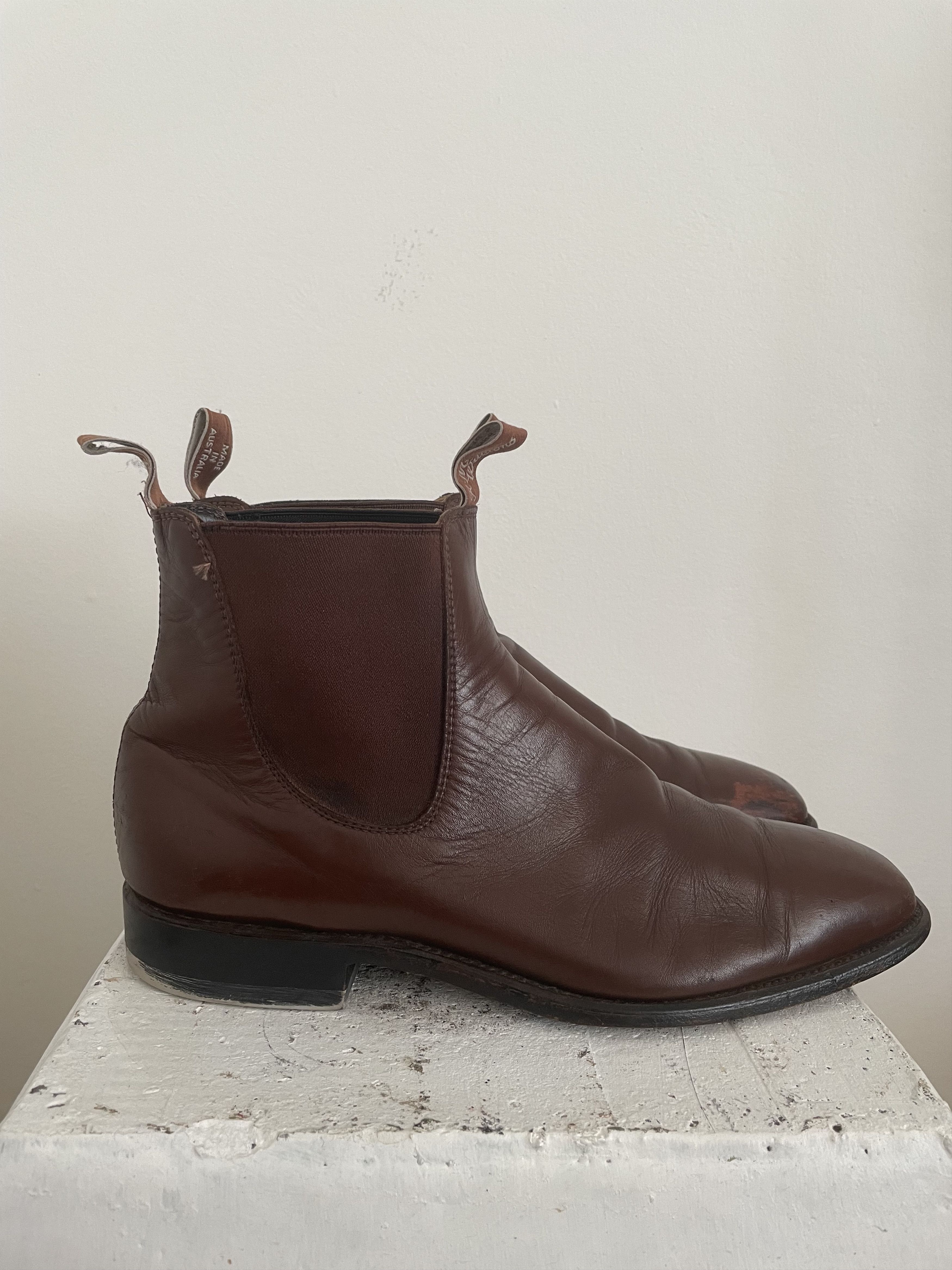 R.M. Williams Vintage RM Williams Craftsmen Leather Chelsea Boot | Grailed