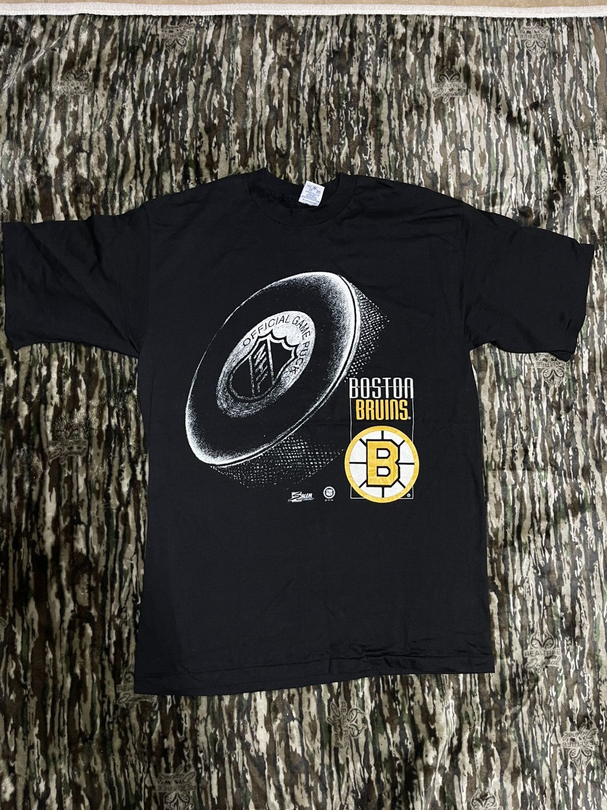 Salem Sportswear 1991 Boston Bruins hockey tee hockey #90sstreetwear Size US L / EU 52-54 / 3 - 1 Thumbnail