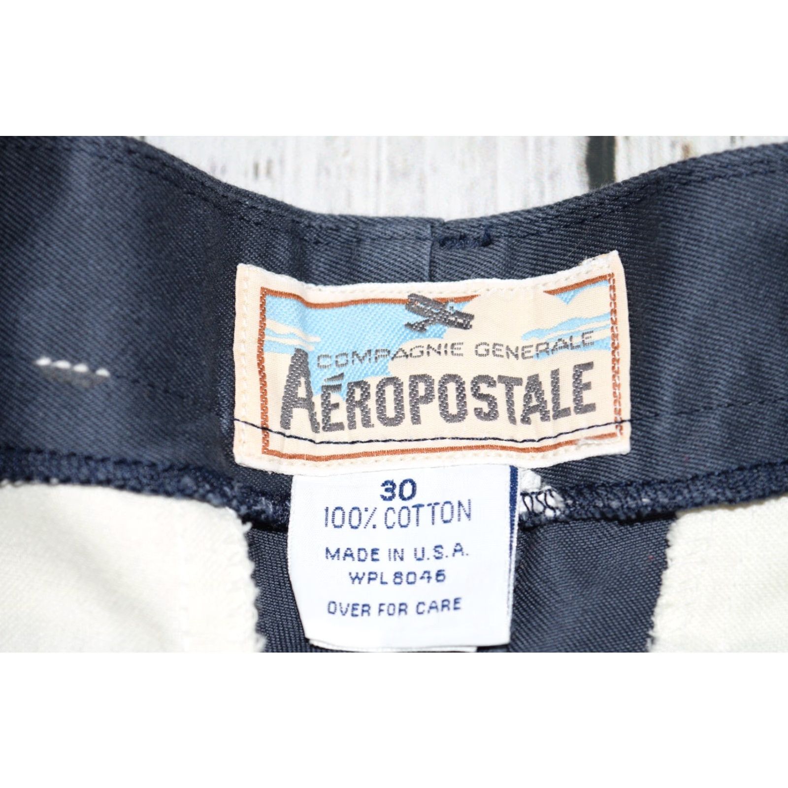 Vintage VINTAGE AÉROPOSTALE CHINO SHORTS BNWT CUFFED NAVY BLUE MENS SIZE 30 90s USA Size US 30 / EU 46 - 5 Thumbnail