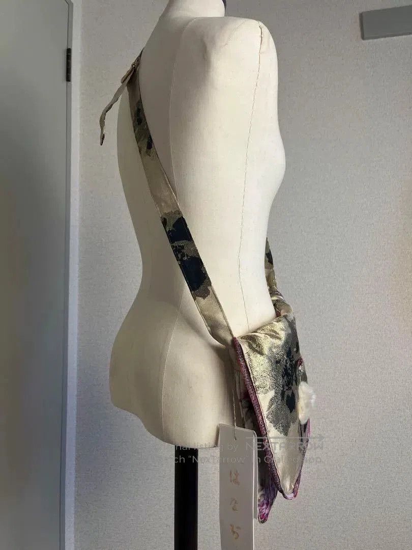 Japanese Brand Handmade Floral Patchwork Crossbody Bag. Size ONE SIZE - 3 Thumbnail