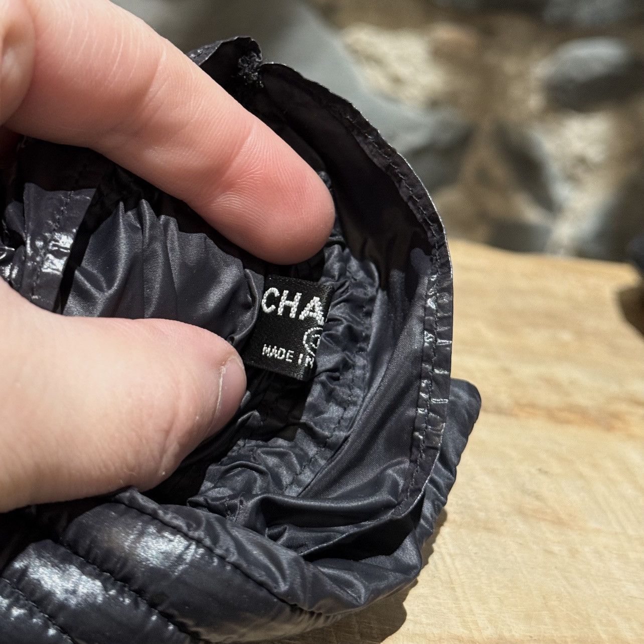 Chanel Chanel 2018 Quilted Coco Neige Mittens - Size 8 Size ONE SIZE - 9 Thumbnail