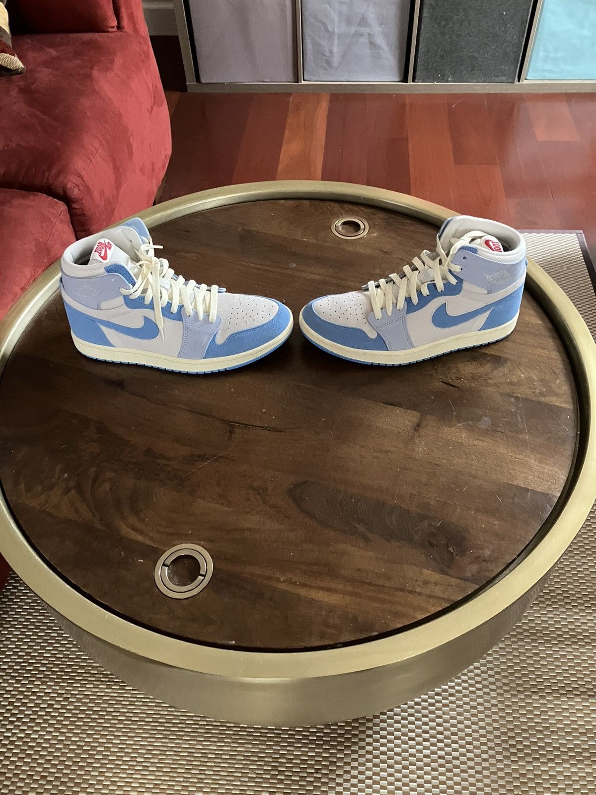 Jordan Brand Nike Women's Air Jordan 1 Zoom CMFT 'University Blue' Size US 11.5 / IT 41.5 - 2 Thumbnail