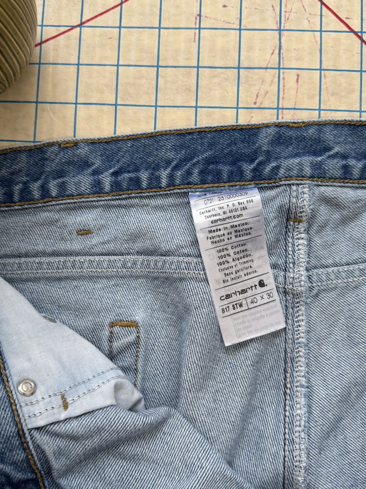 Carhartt Carhartt Light Wash Denim Mens Size 40x30 Workwear Pants Size US 40 / EU 56 - 9 Thumbnail