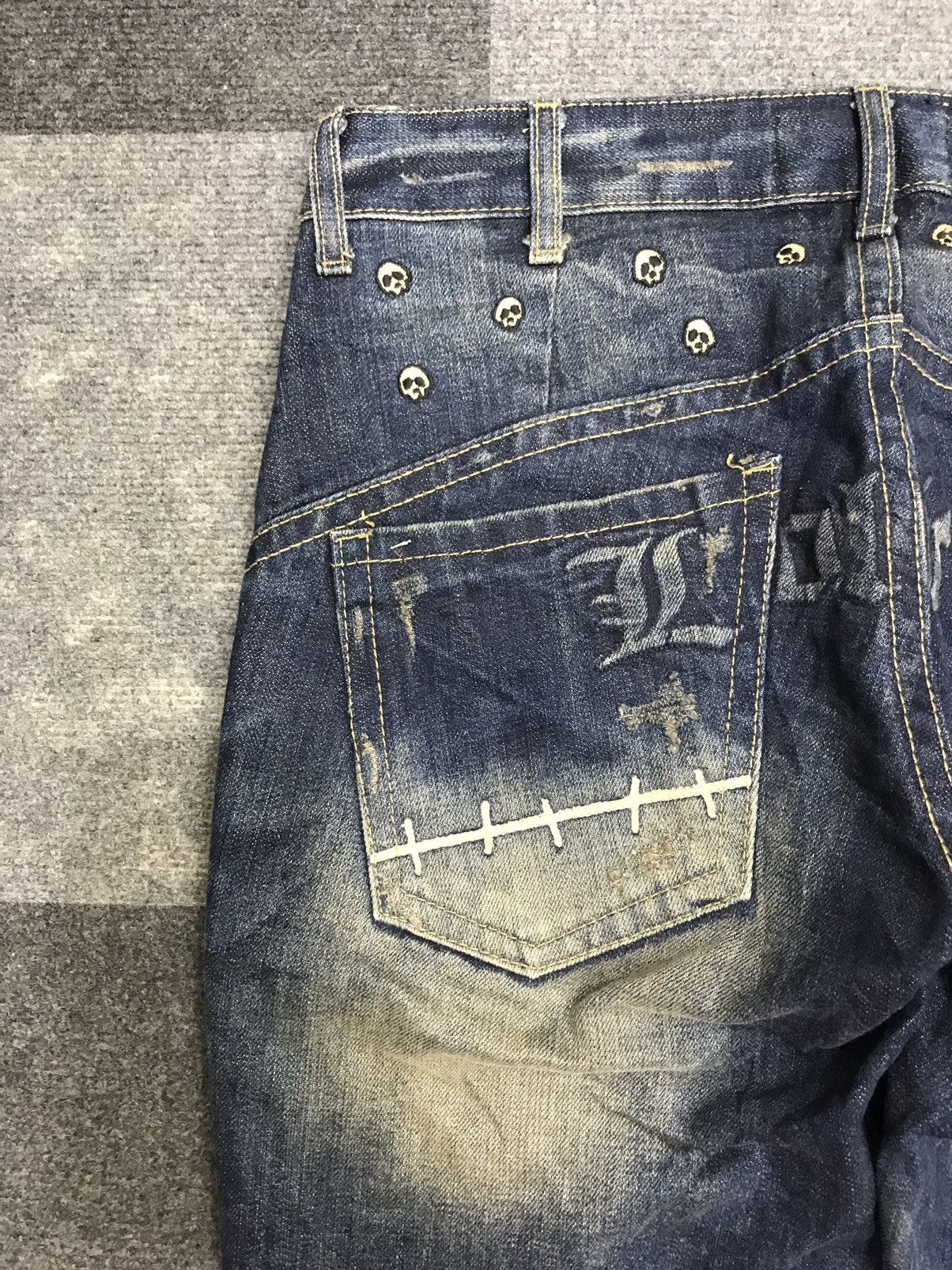 Seditionaries 💥VERYRARE💥LOLITA SKULL SHORT MUDWASH DISTRESSED DENIM F455 Size US 33 - 10 Thumbnail