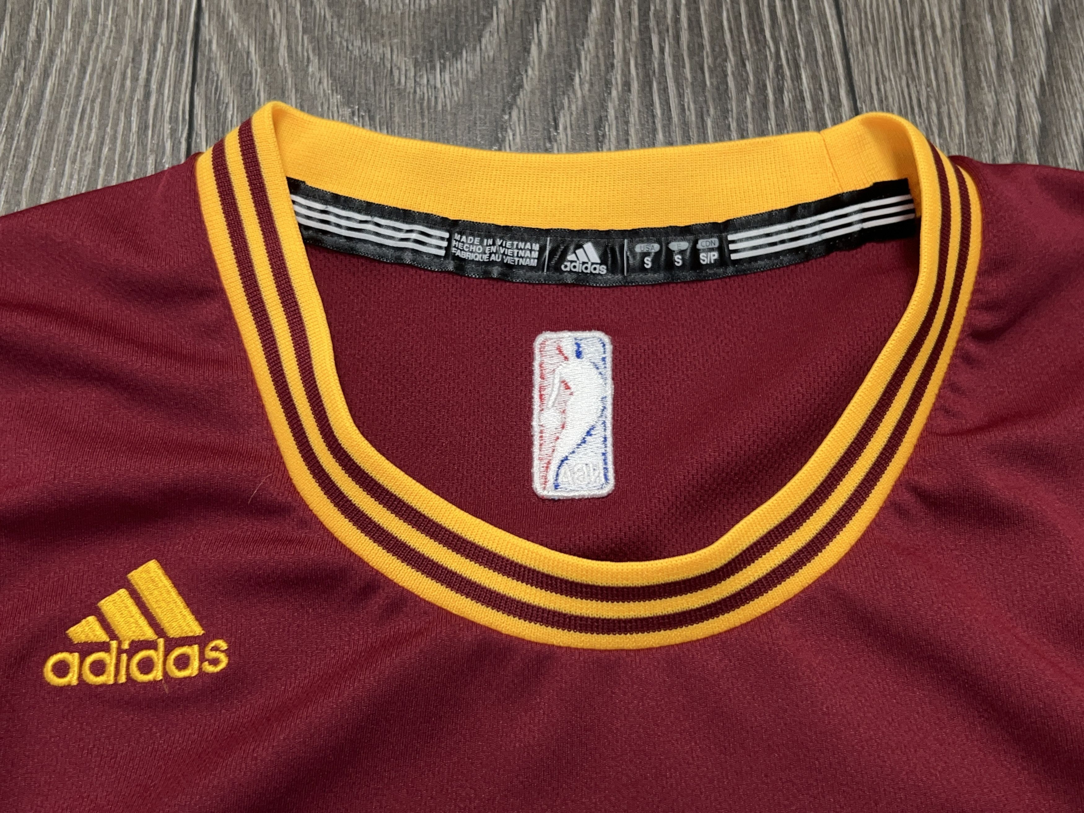 Adidas Adidas Cleveland Cavaliers #23 JAMES Basketball NBA Shirt Size US S / EU 44-46 / 1 - 3 Thumbnail