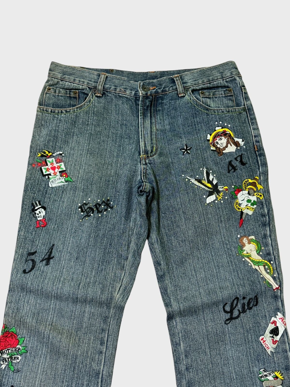 Hysteric Glamour FLARED SEMANTIC DESIGN CROSS EMBROIDERED STYLE DENIM Size US 31 - 3 Thumbnail