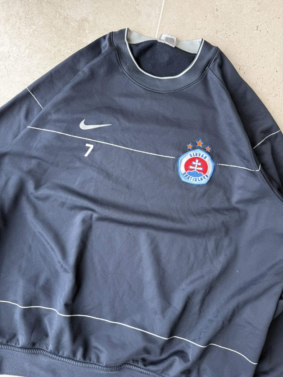 Nike VINTAGE NIKE SLOVAN BRATISLAVA TRAINING SWEATER Size US XL / EU 56 / 4 - 3 Thumbnail