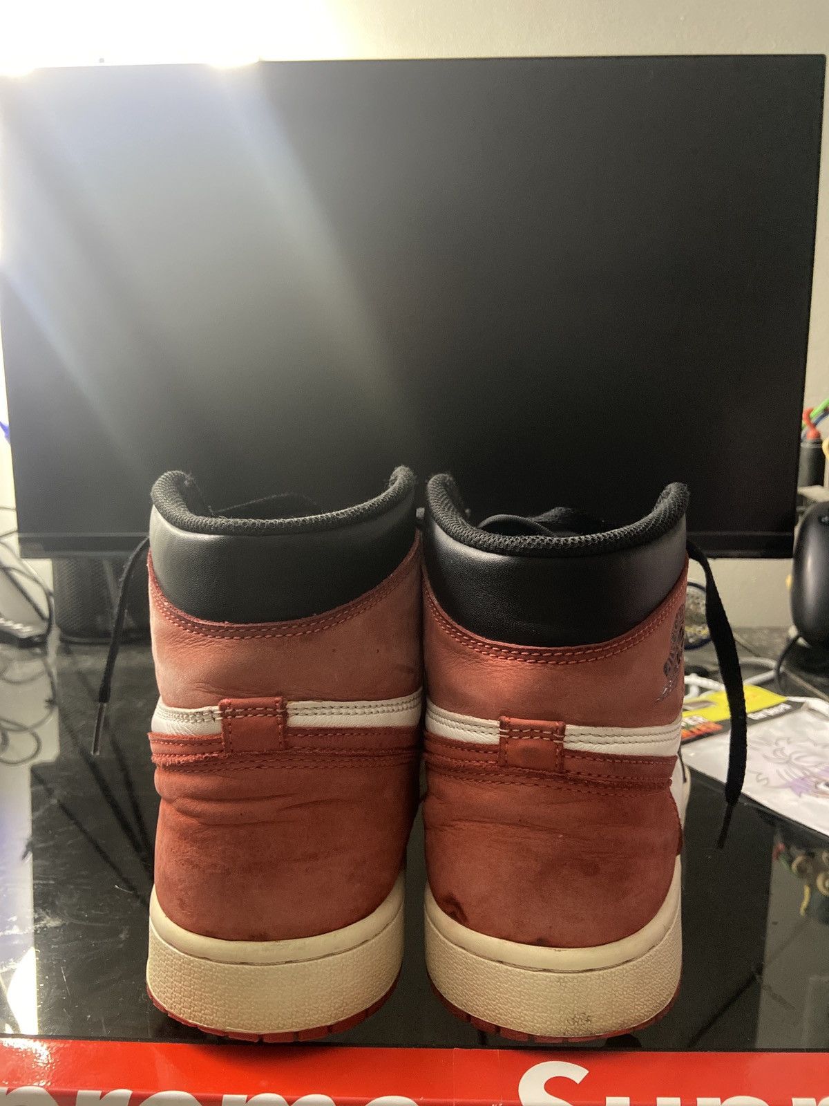 Jordan Brand × Nike Air Jordan 1 Best Hand in Game Track Red Size US 9.5 / EU 42-43 - 5 Thumbnail
