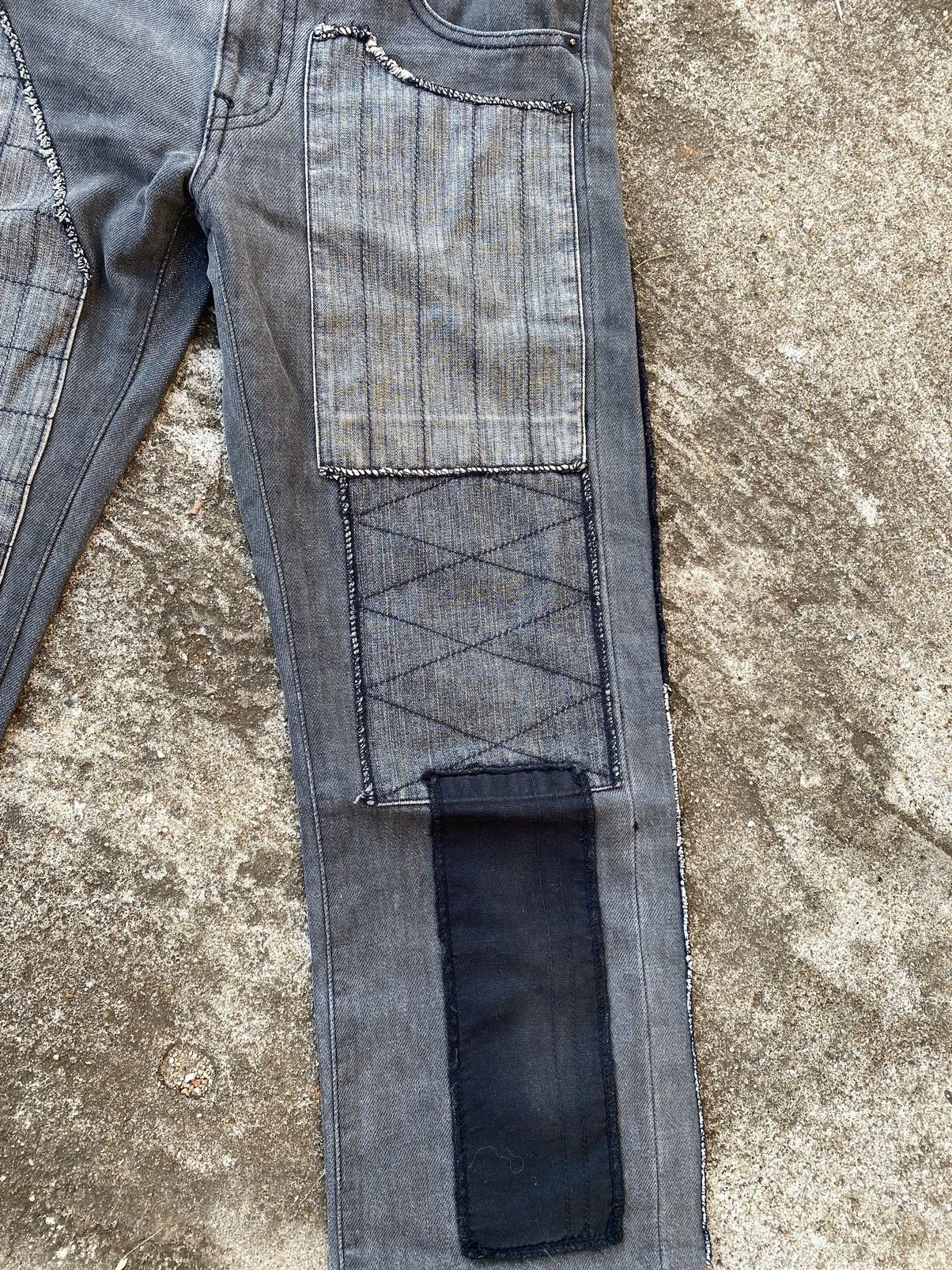 Neighborhood SS02 Neighborhood Fragment Narrow Selvedge Size US 30 / EU 46 - 8 Thumbnail