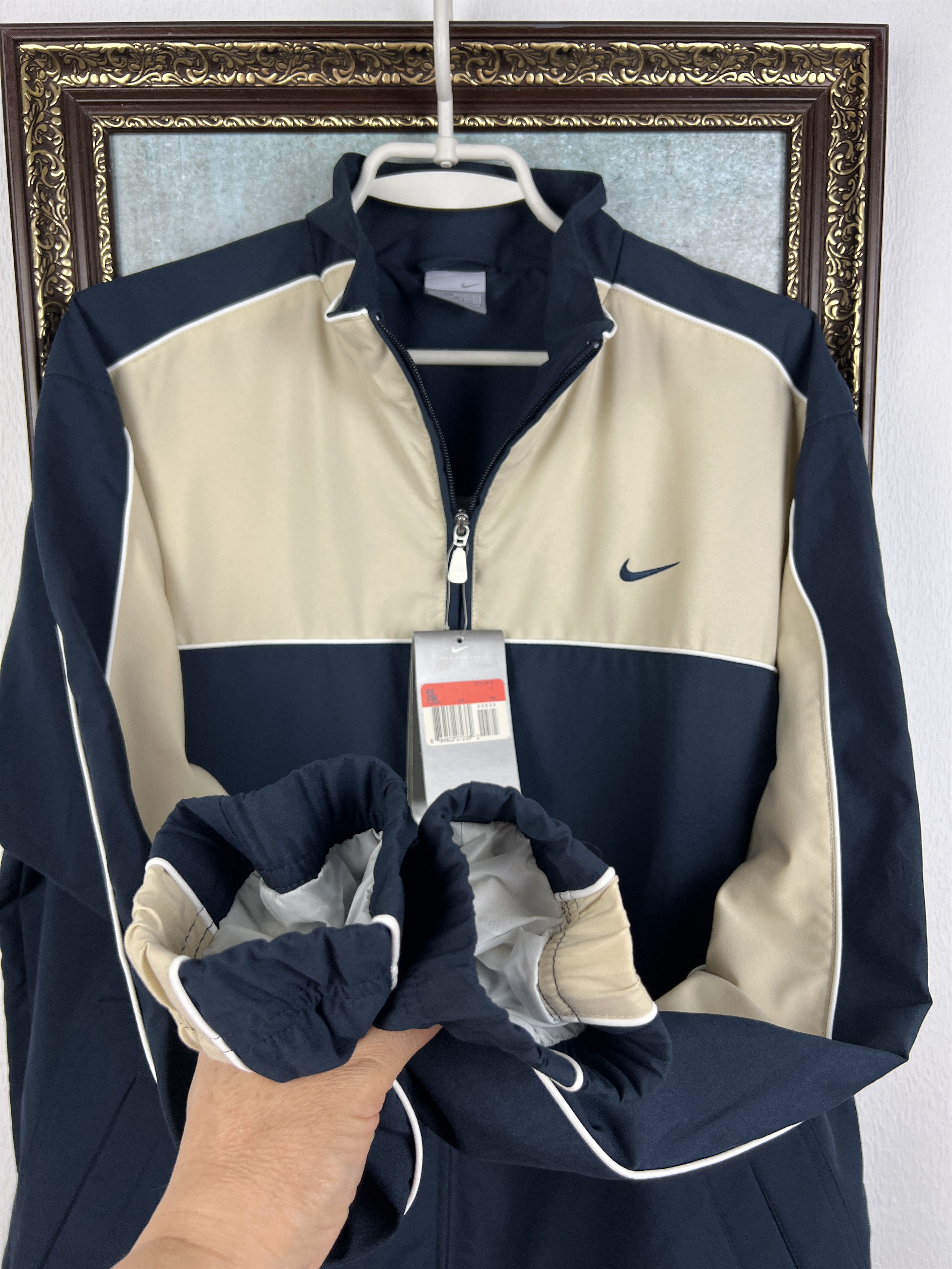 Nike Vintage Nike Beige Jacket Swoosh Track Top Windbreaker Rare Size US L / EU 52-54 / 3 - 6 Thumbnail