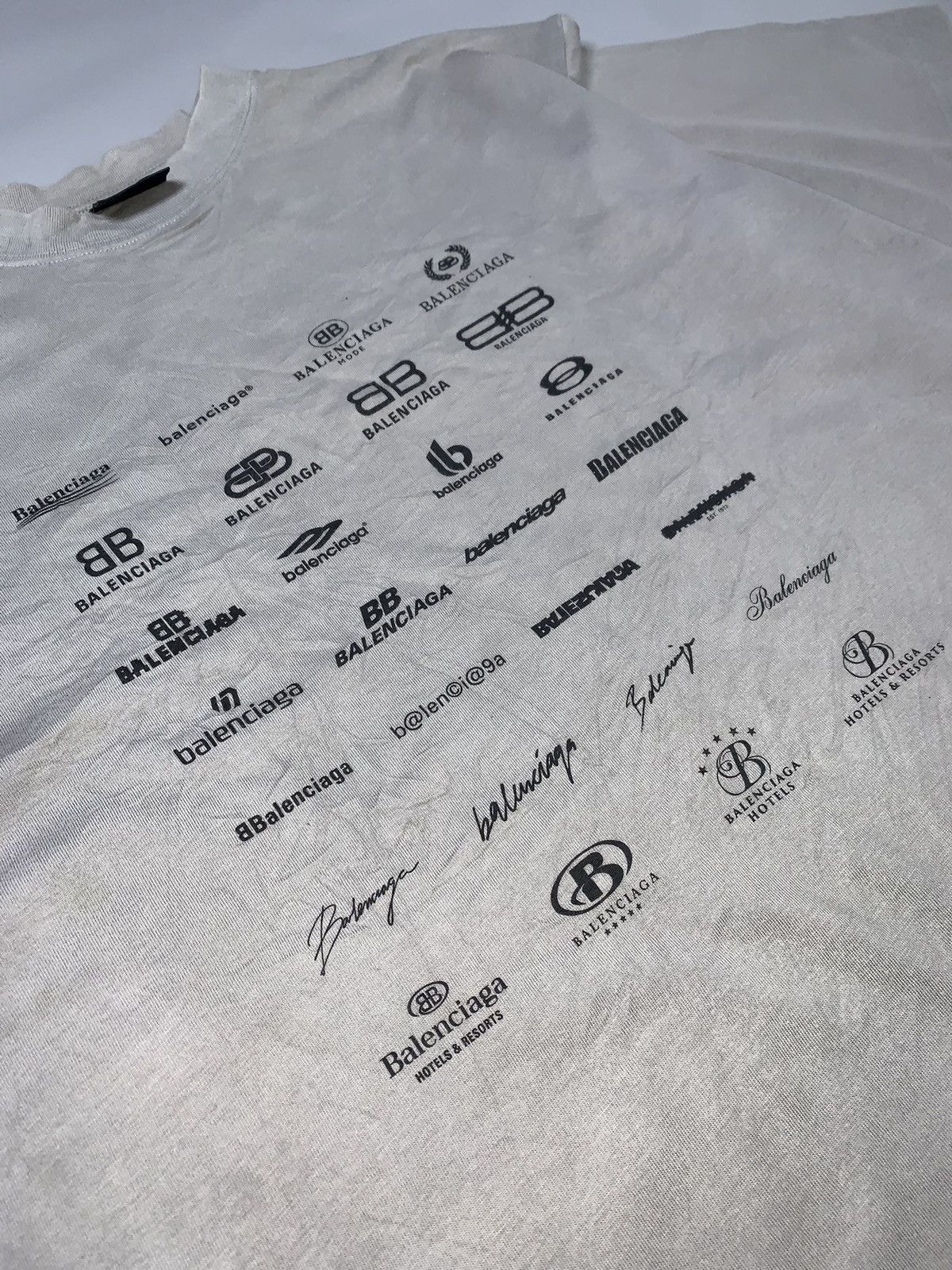 Balenciaga Balenciaga Archives Logo Shirt Size US L / EU 52-54 / 3 - 6 Thumbnail