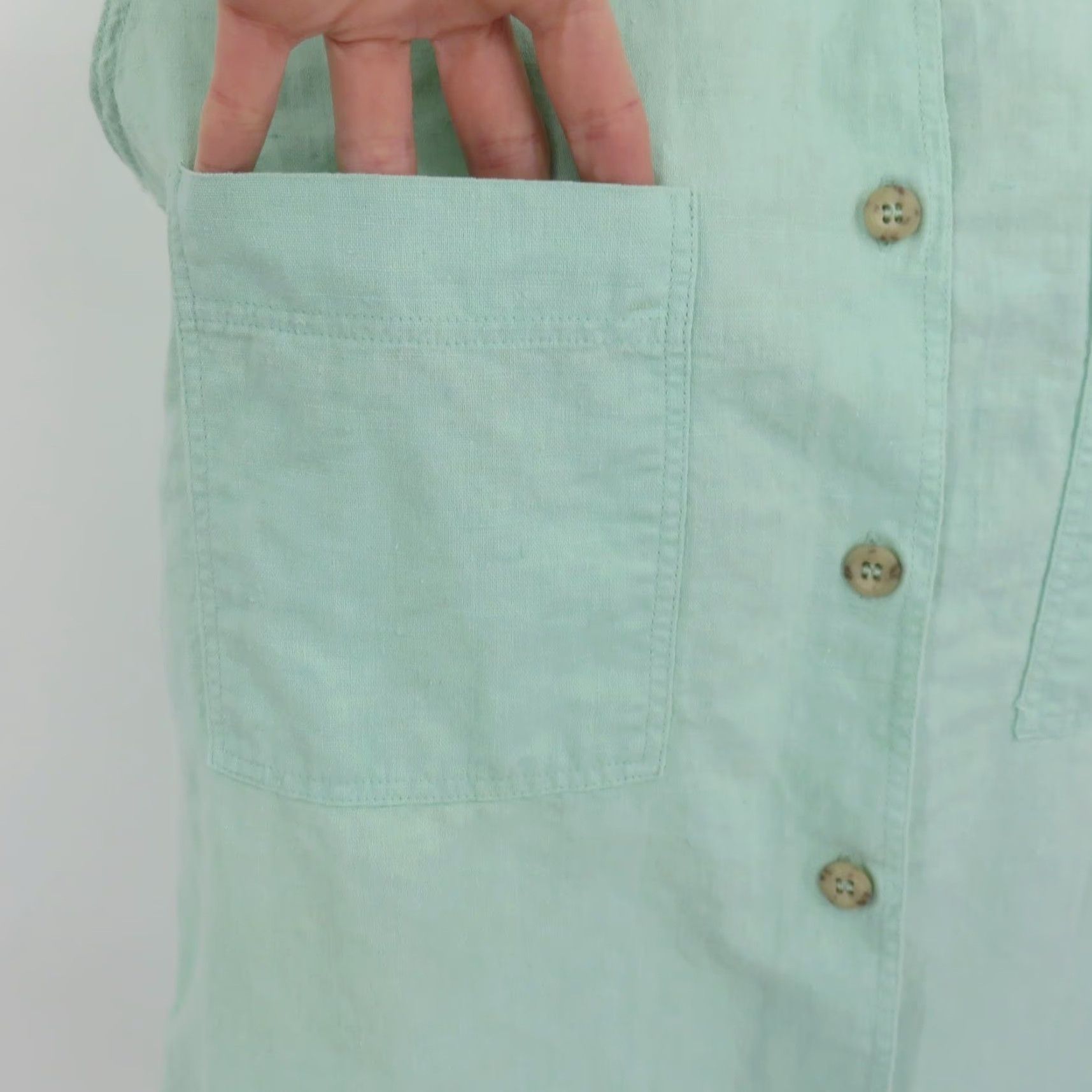 Vintage VINTAGE Giorgio Sant Angelo Women Medium Linen Cotton Green Collared Sleeveless Shirt Size M / US 6-8 / IT 42-44 - 3 Thumbnail