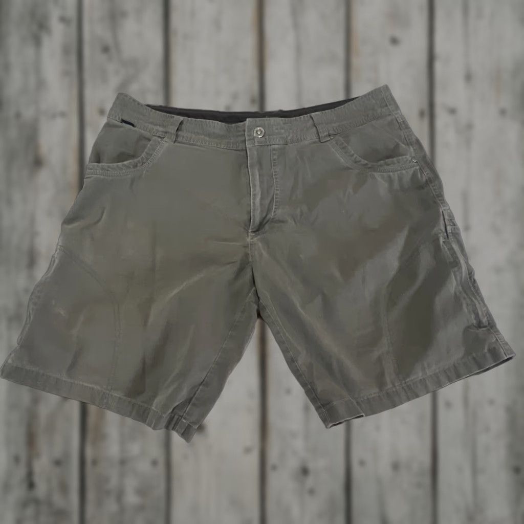 Born Kuhl Shorts Men's Size 38 Green RN#108846 Born in the Mountains Outdoor Hiking Size US 38 / EU 54 - 1 Thumbnail