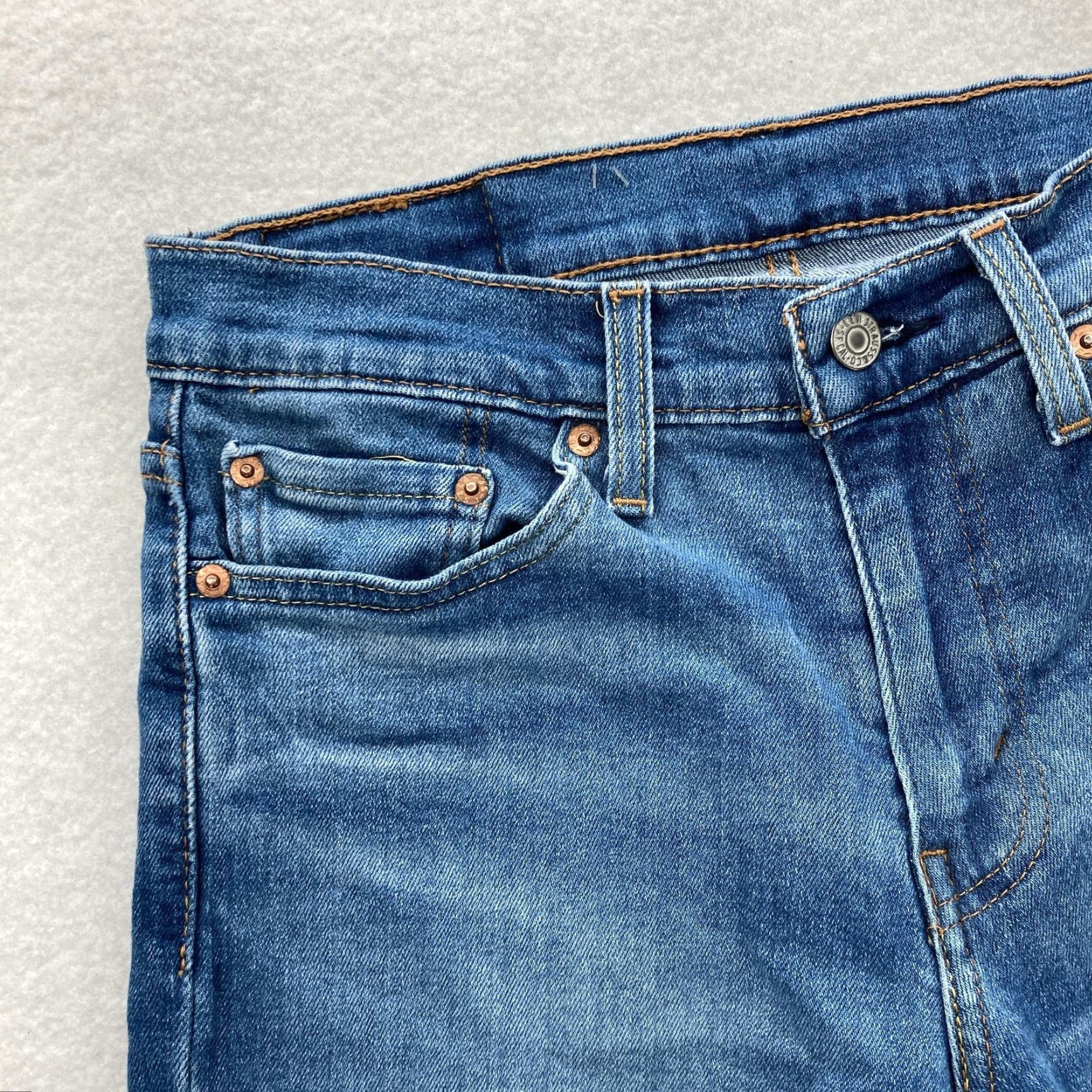 Levi's Levi's 511 Jeans Mens 29x32 Slim Fit Straight Blue Denim Medium Wash Stretch Size US 29 - 3 Thumbnail