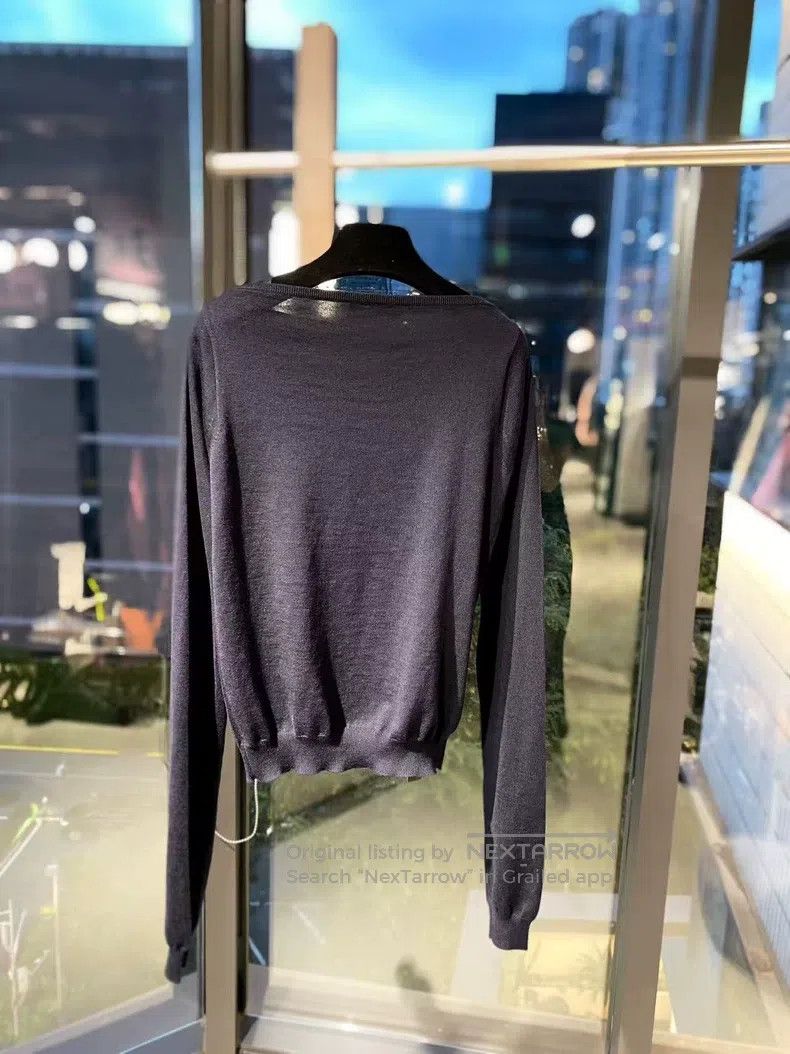 Miu Miu Miu Miu 42 25ss Neck Letter Embroidered Long Sleeve Sweater Size L / US 10 / IT 46 - 3 Thumbnail