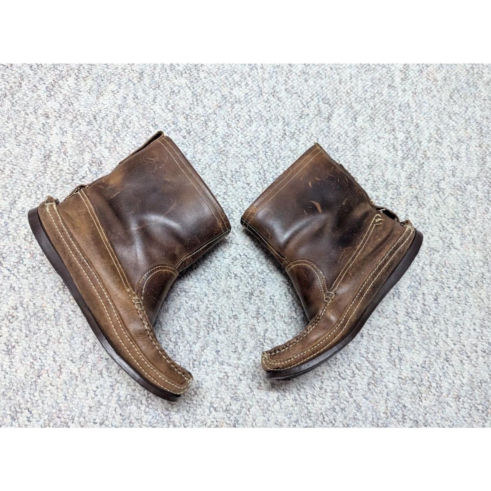 Vintage VINTAGE Bass brown leather Moccasins 9.5 mens 7.5" tall slip-on boots boots Leather Buckle accents Boot Mens 9.5 brown Leather Size US 10 / EU 43 - 4 Thumbnail