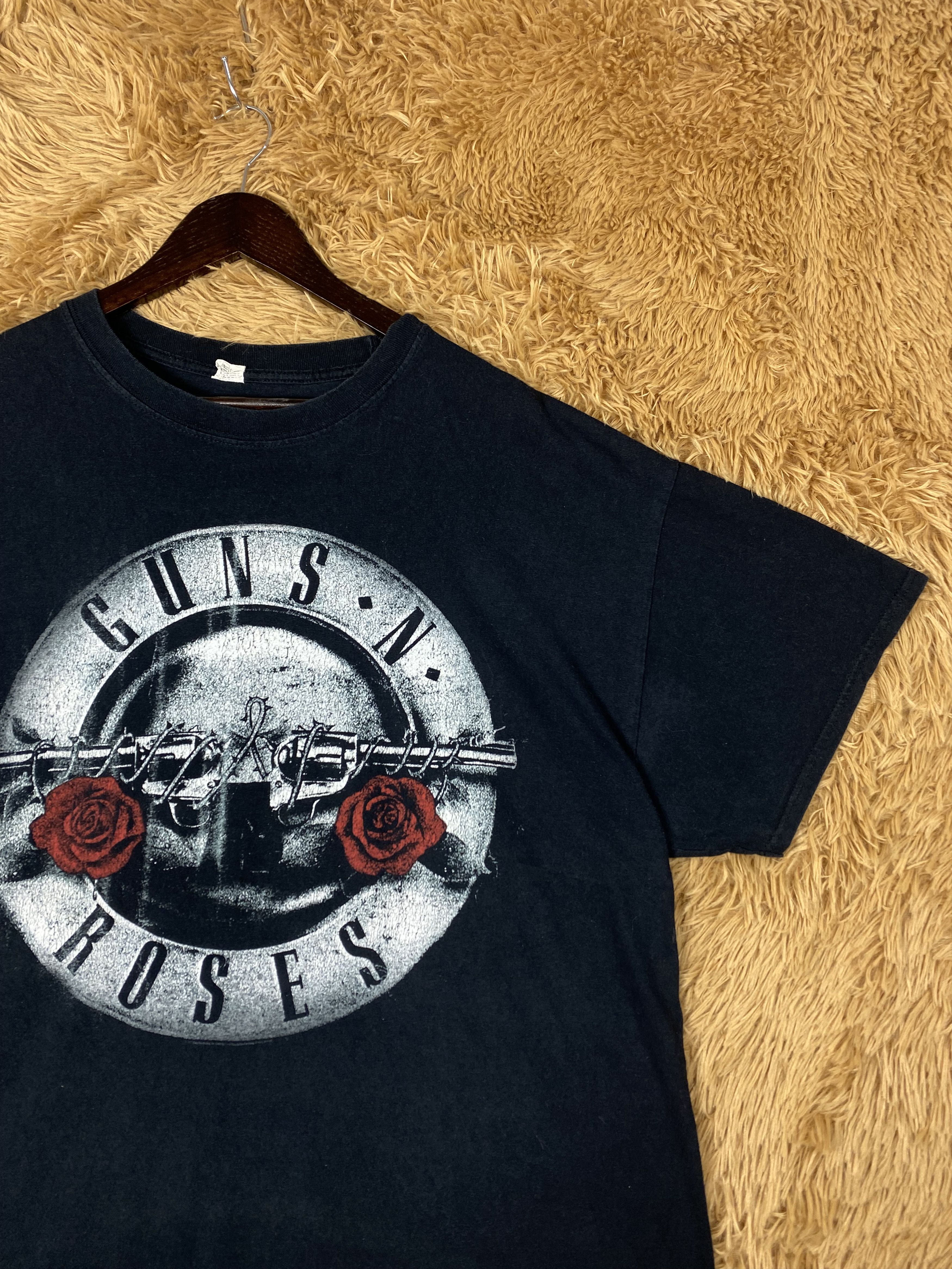 Guns N' Roses Vintage Guns N' Roses Short Sleeve T-Shirts PT0090 Size US XL / EU 56 / 4 - 3 Thumbnail