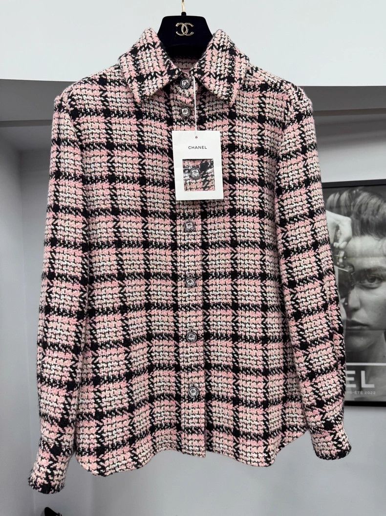 Chanel Chanel 21B pink and black colour block diamond button brai Size XS / US 0-2 / IT 36-38 - 1 Thumbnail