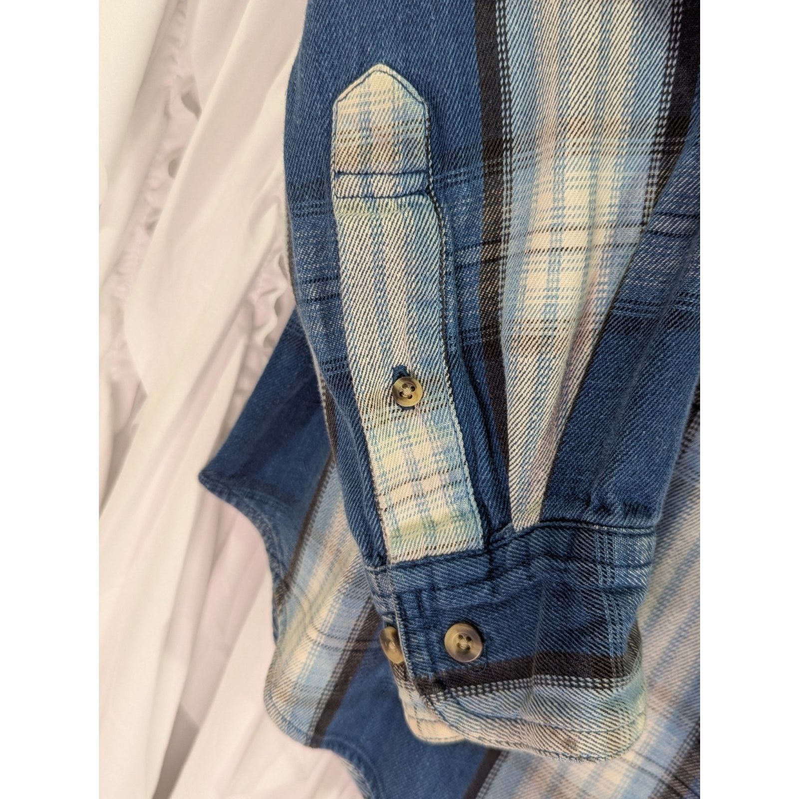 Lee Vintage Lee Blue Plaid Flannel Shirt L Triple Stitched Size US L / EU 52-54 / 3 - 5 Thumbnail