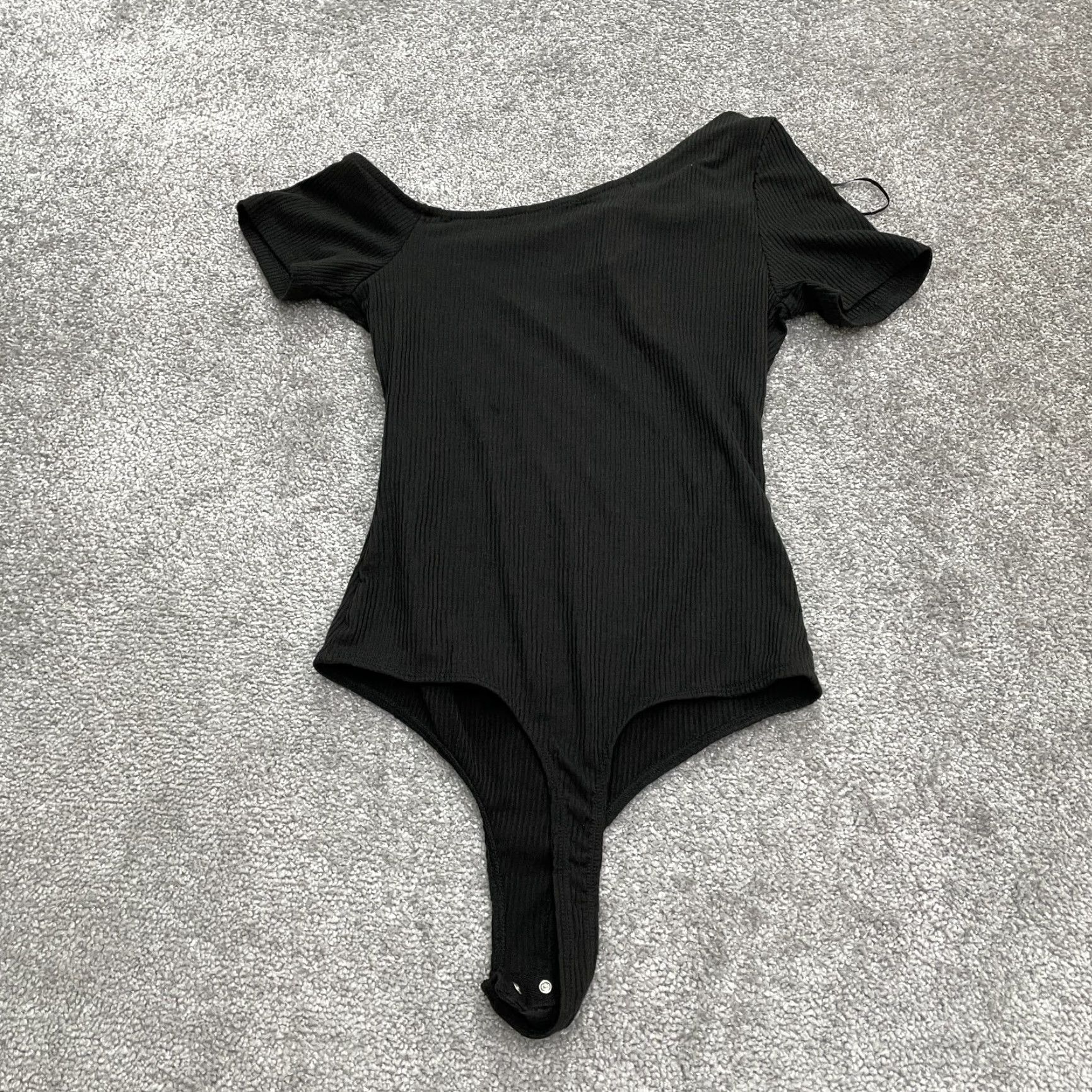 AQUA Aqua Bodysuit One Piece Womens Medium Black NWT New Modern Knit Polyester Wireless No Underwire Size M / US 6-8 / IT 42-44 - 3 Thumbnail