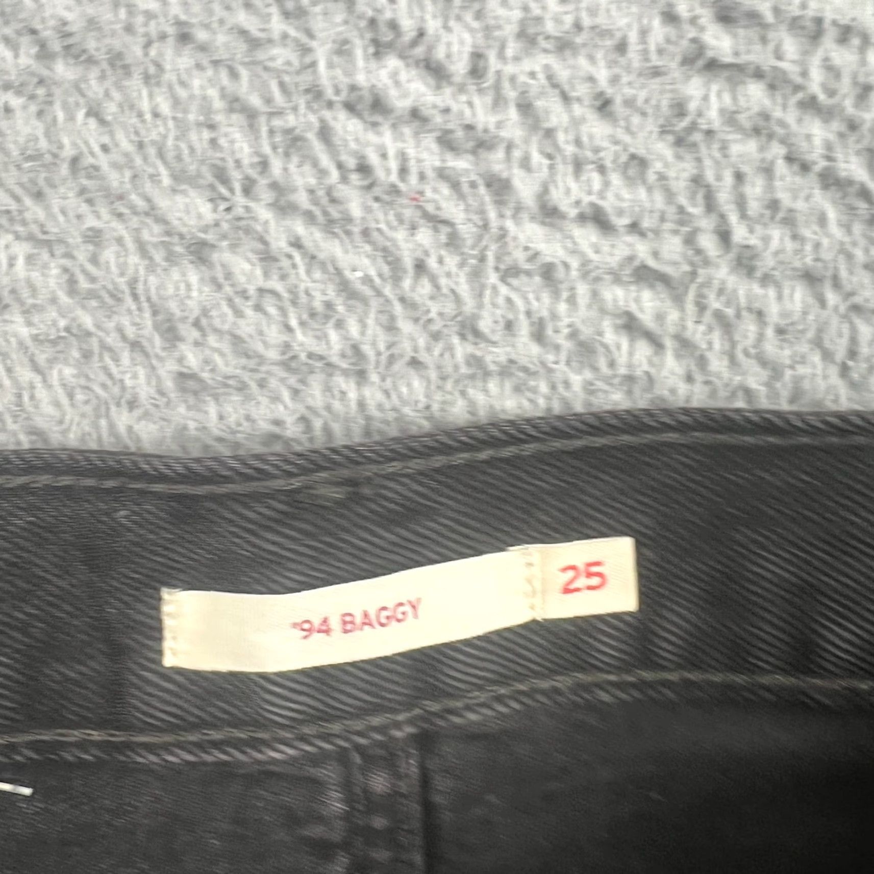 Levi's Levi's 94 Baggy Jeans Womens Size 25 Black High Rise Straight Leg Grunge Skater Size 42" / US 20 - 5 Thumbnail