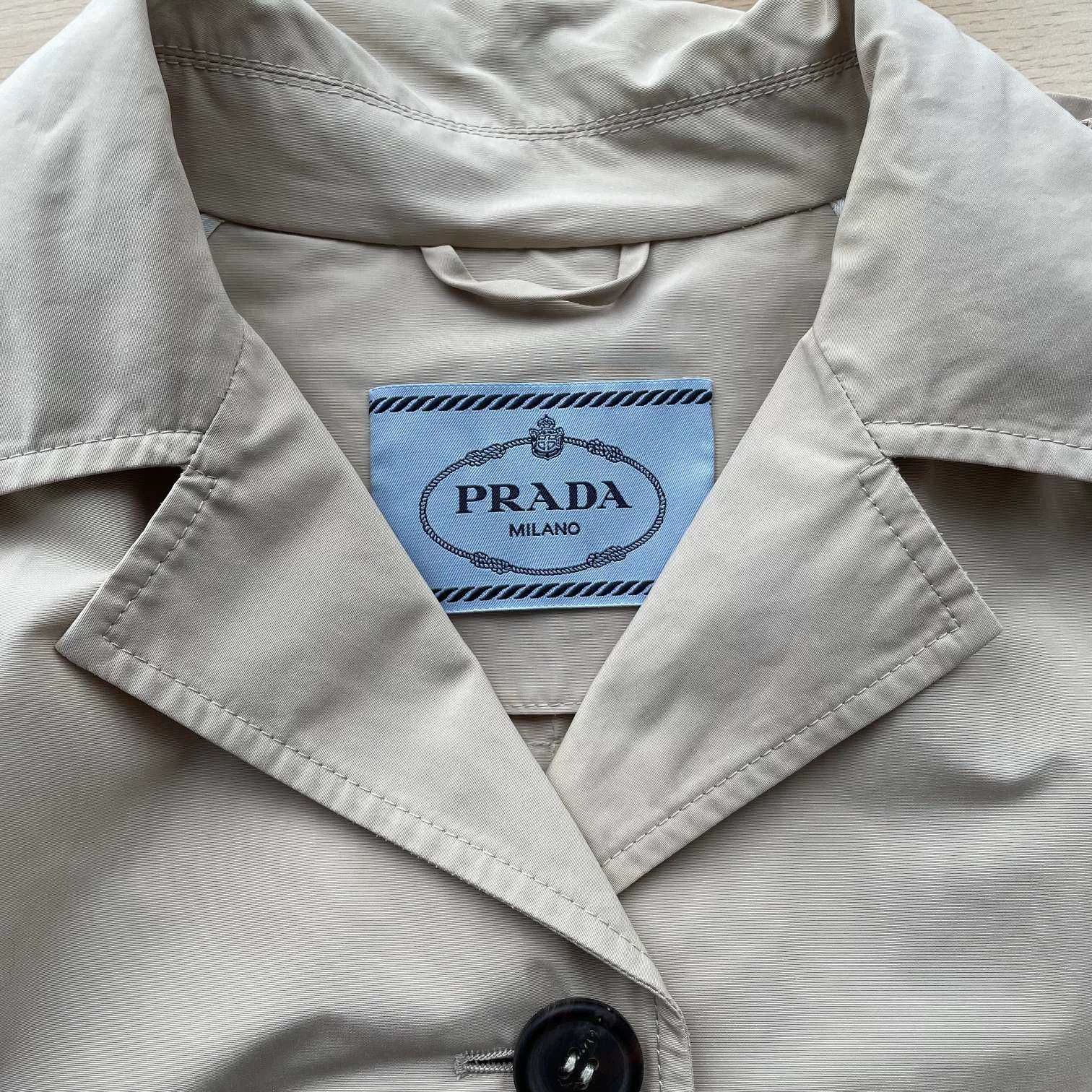 Prada Prada 98 new beige long coat 38 Size XS / US 0-2 / IT 36-38 - 3 Thumbnail