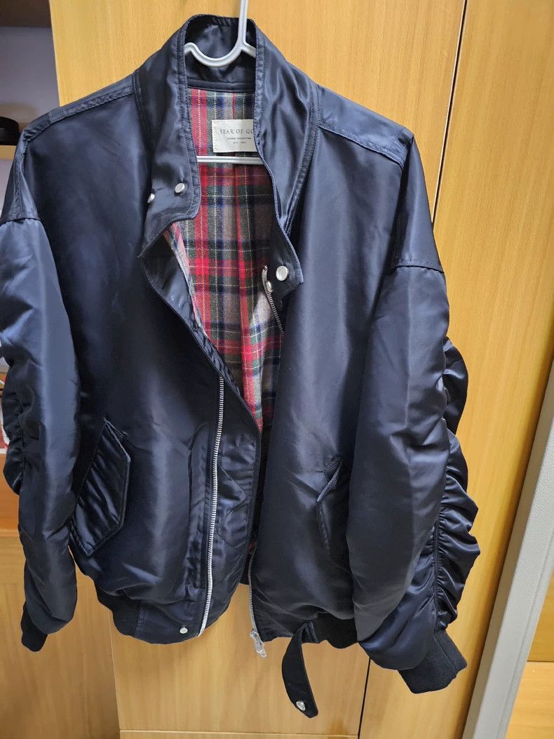 Fear of God Fear of God Co-branded bomber jacket Size US S / EU 44-46 / 1 - 1 Thumbnail