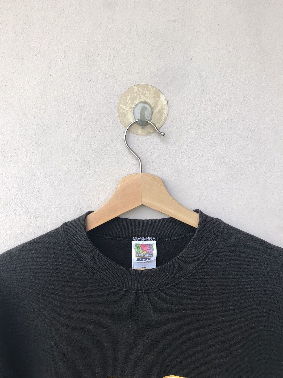 Vintage Vintage Fall Out Spell Out Sweatshirt Size US S / EU 44-46 / 1 - 2 Thumbnail