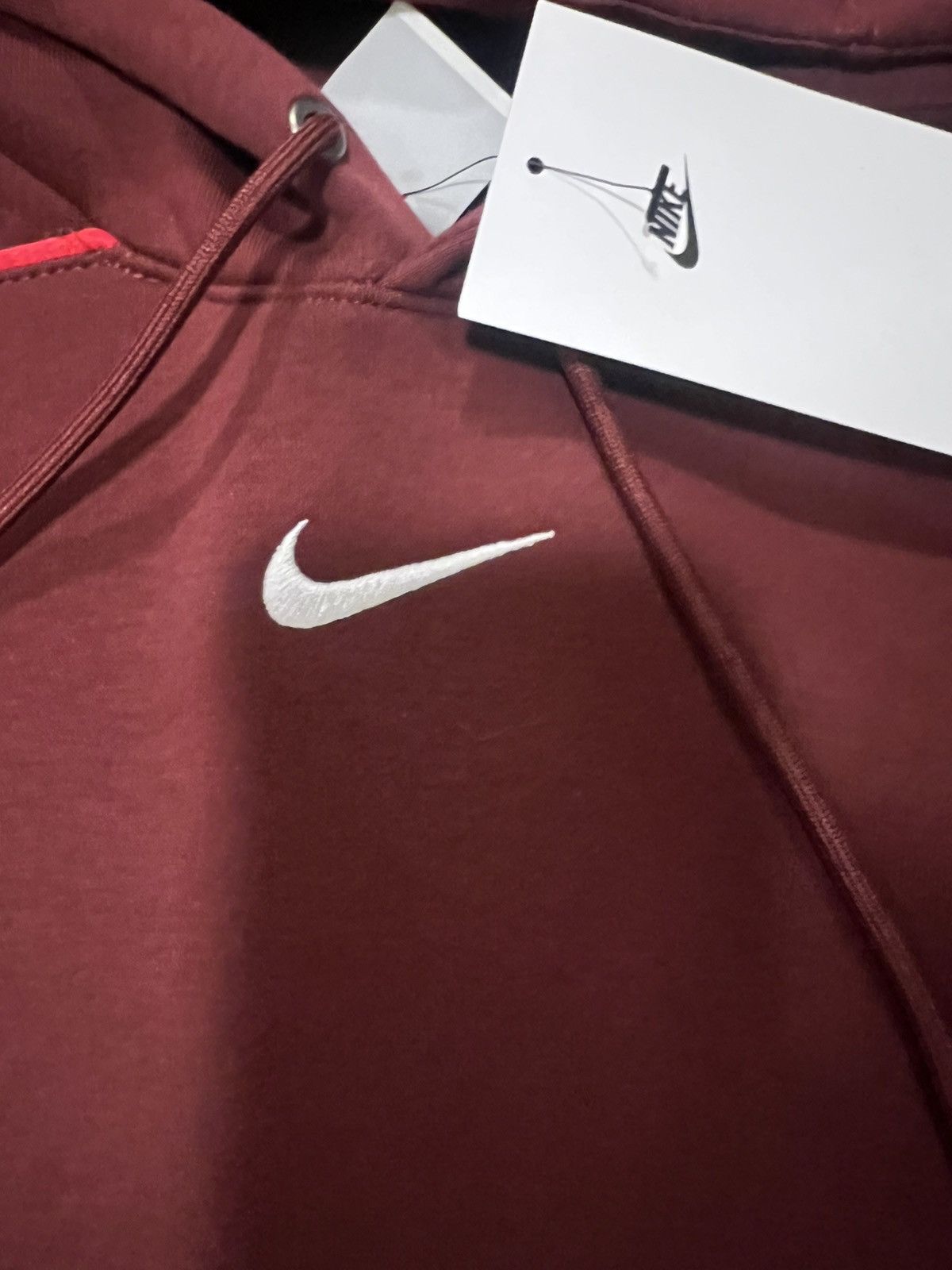Nike Size L Men Nike NSW PullOver Hood Performance Graphic Maroon Size US L / EU 52-54 / 3 - 4 Thumbnail