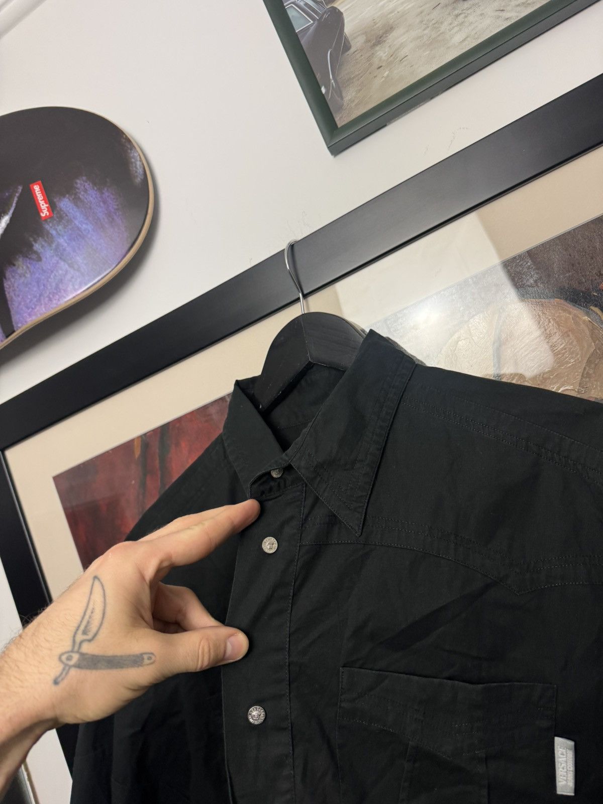 Versace Jeans Couture Versace Jeans Couture Button Up Shirt Vintage designer black Size US L / EU 52-54 / 3 - 4 Thumbnail