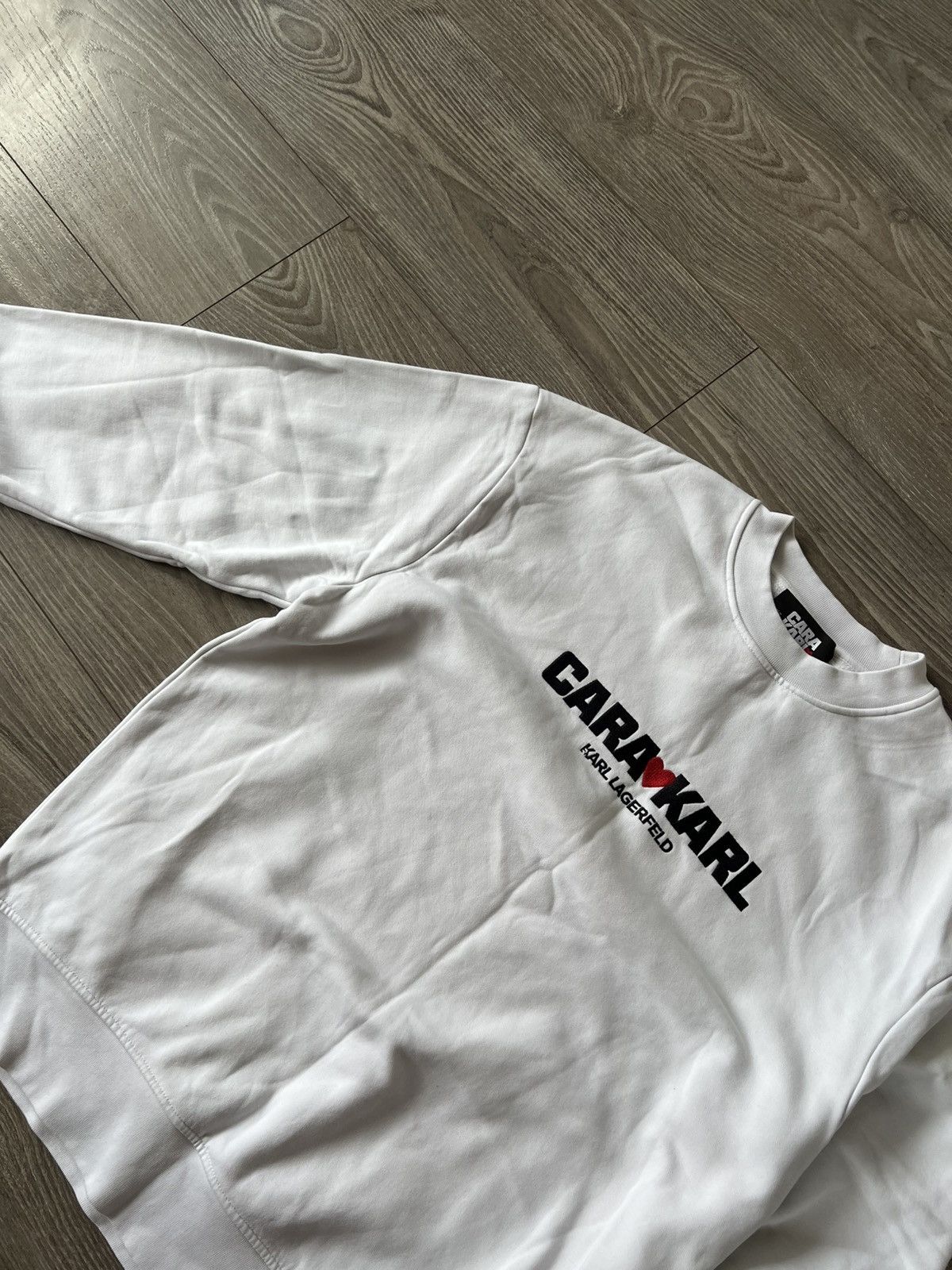 Designer × Karl Lagerfeld ‼️Karl Lagerfeld Cara❤️Karl Big Knit Logo White Sweatshirt‼️ Size US L / EU 52-54 / 3 - 11 Thumbnail