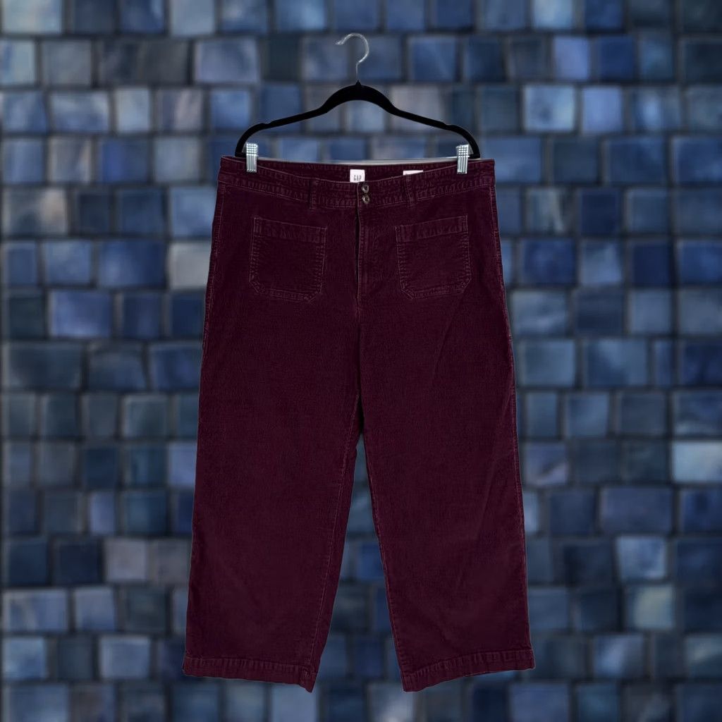 Gap VINTAGE Gap Pants Womens 18 Red High Rise Wide Leg Crop Corduroy Stretch Casual Pockets Size 40" / US 18 - 1 Thumbnail