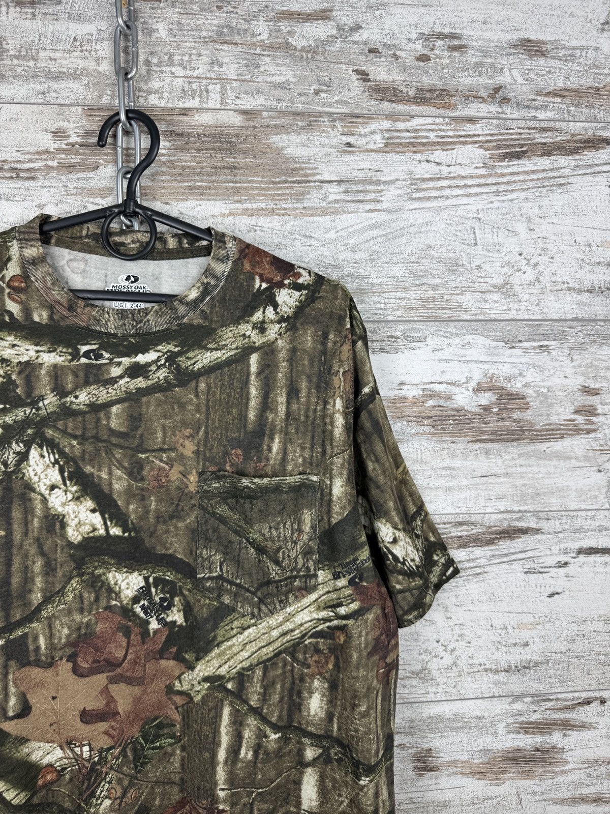 Vintage Crazy Vintage Y2K Realtree Camo T-shirt Carhartt Style tee Size US L / EU 52-54 / 3 - 3 Thumbnail
