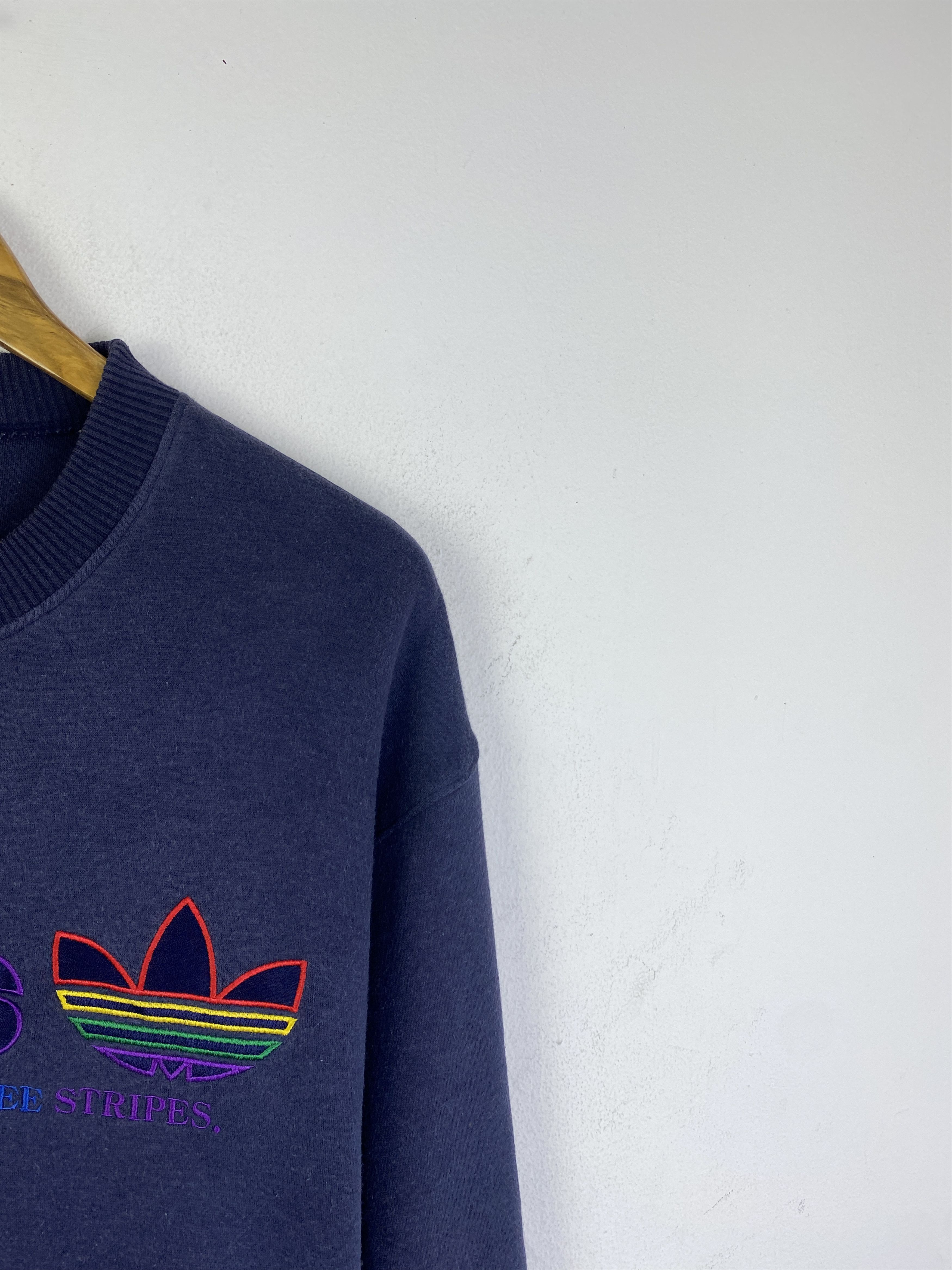 Adidas Vintage 90s Adidas Rainbow Spell Out Sweatshirt SH0266 Size US L / EU 52-54 / 3 - 6 Thumbnail