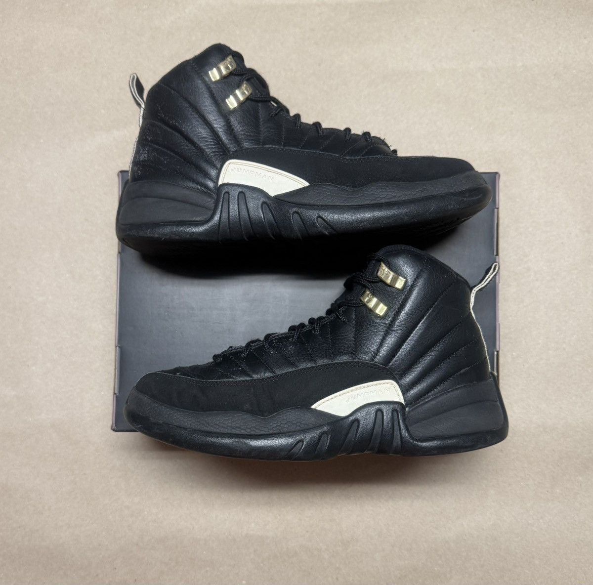 Jordan Brand Nike Air Jordan 12 XII Retro BG The Master size 5.5y Rare! Size US 5.5 / EU 38 - 1 Thumbnail