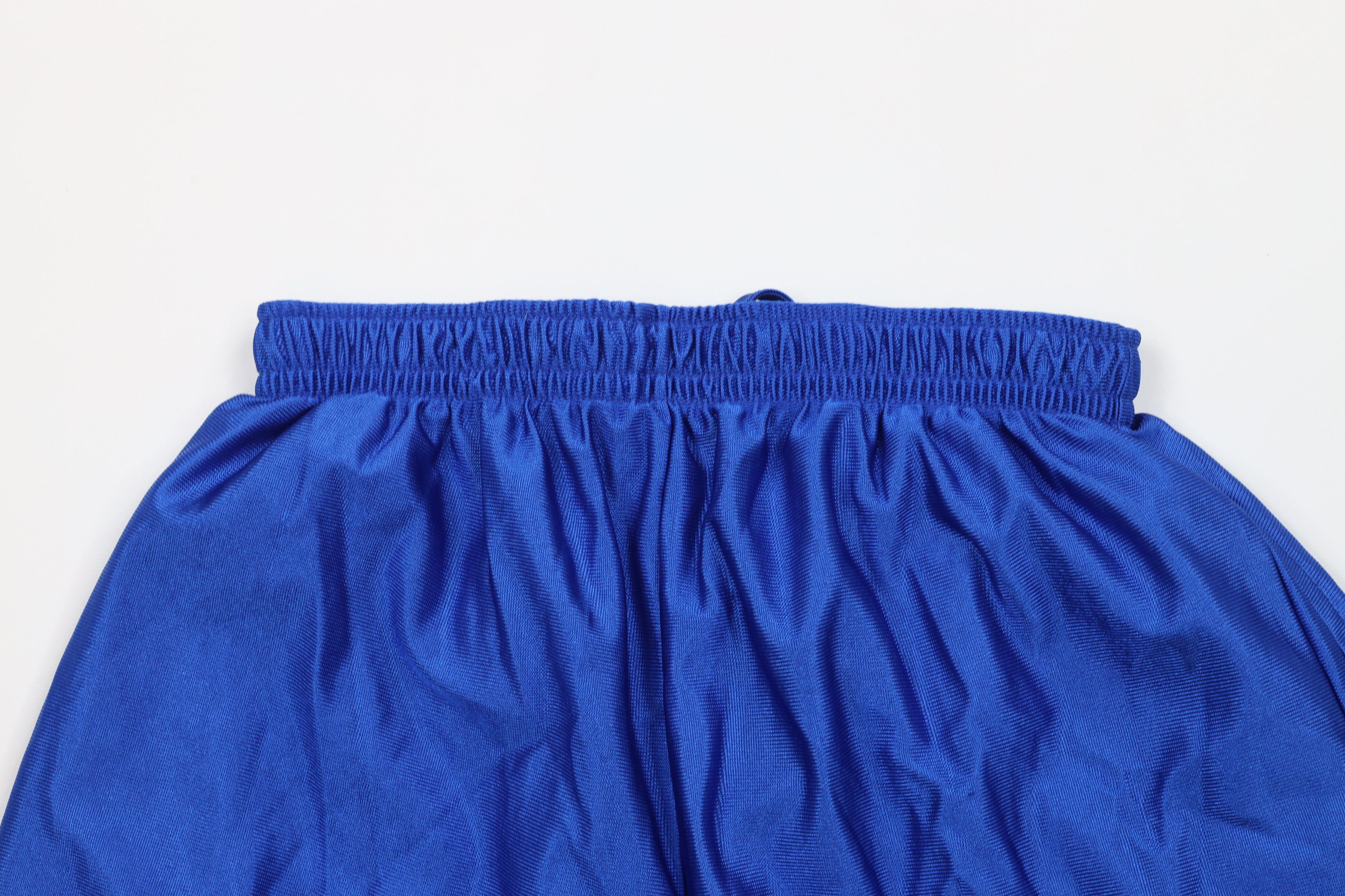 Champion × Vintage Vintage 90s Champion Reversible Basketball Shorts Royal Blue Size US 30 / EU 46 - 9 Thumbnail