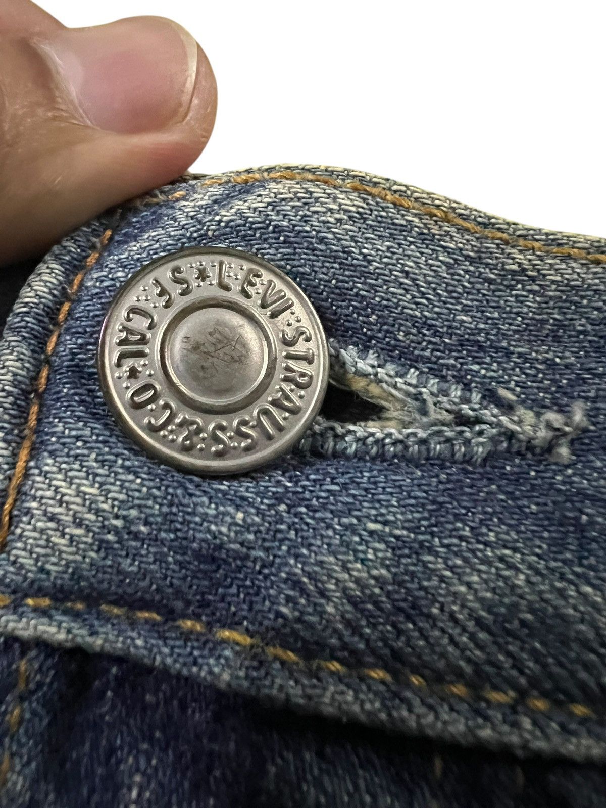 Levi's Vintage Levis 501 Faded Claw Jean Size US 28 / EU 44 - 9 Thumbnail