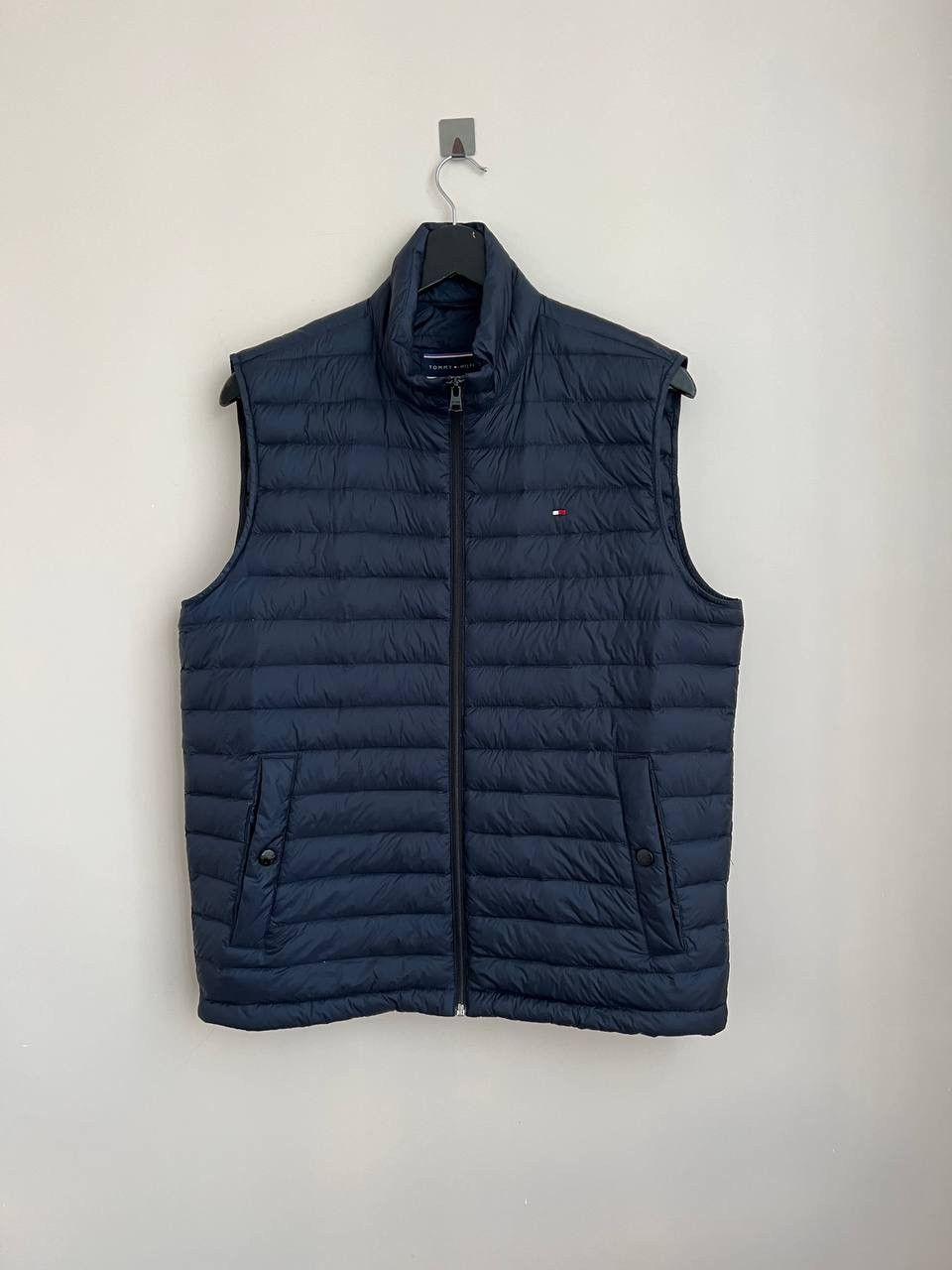 Tommy Hilfiger Tommy Hilfiger men's vest Size US M / EU 48-50 / 2 - 1 Thumbnail