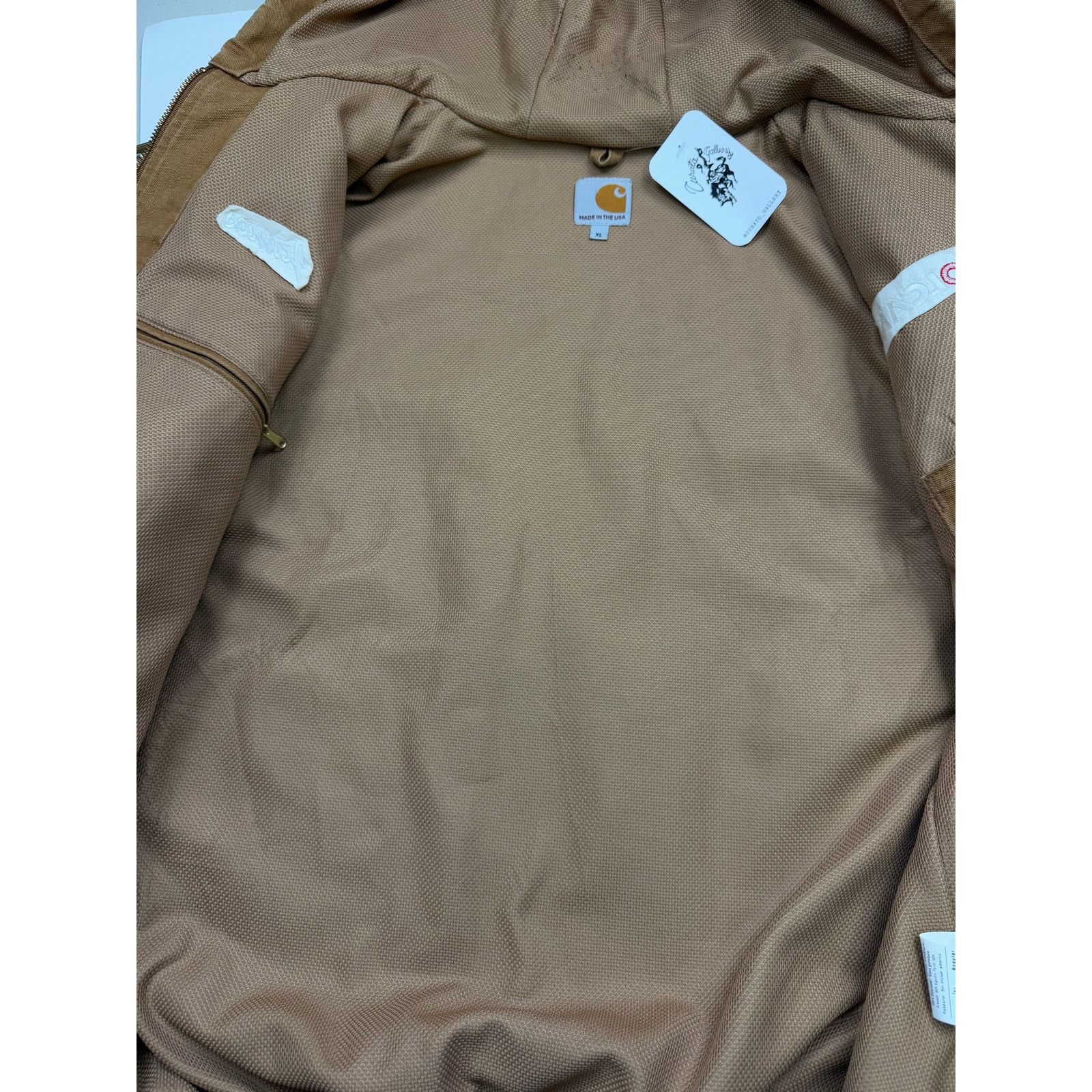 Vintage Vintage 90s Carhartt Work Wear Hooded Bomber Jacket XL J131 Size US XL / EU 56 / 4 - 5 Thumbnail