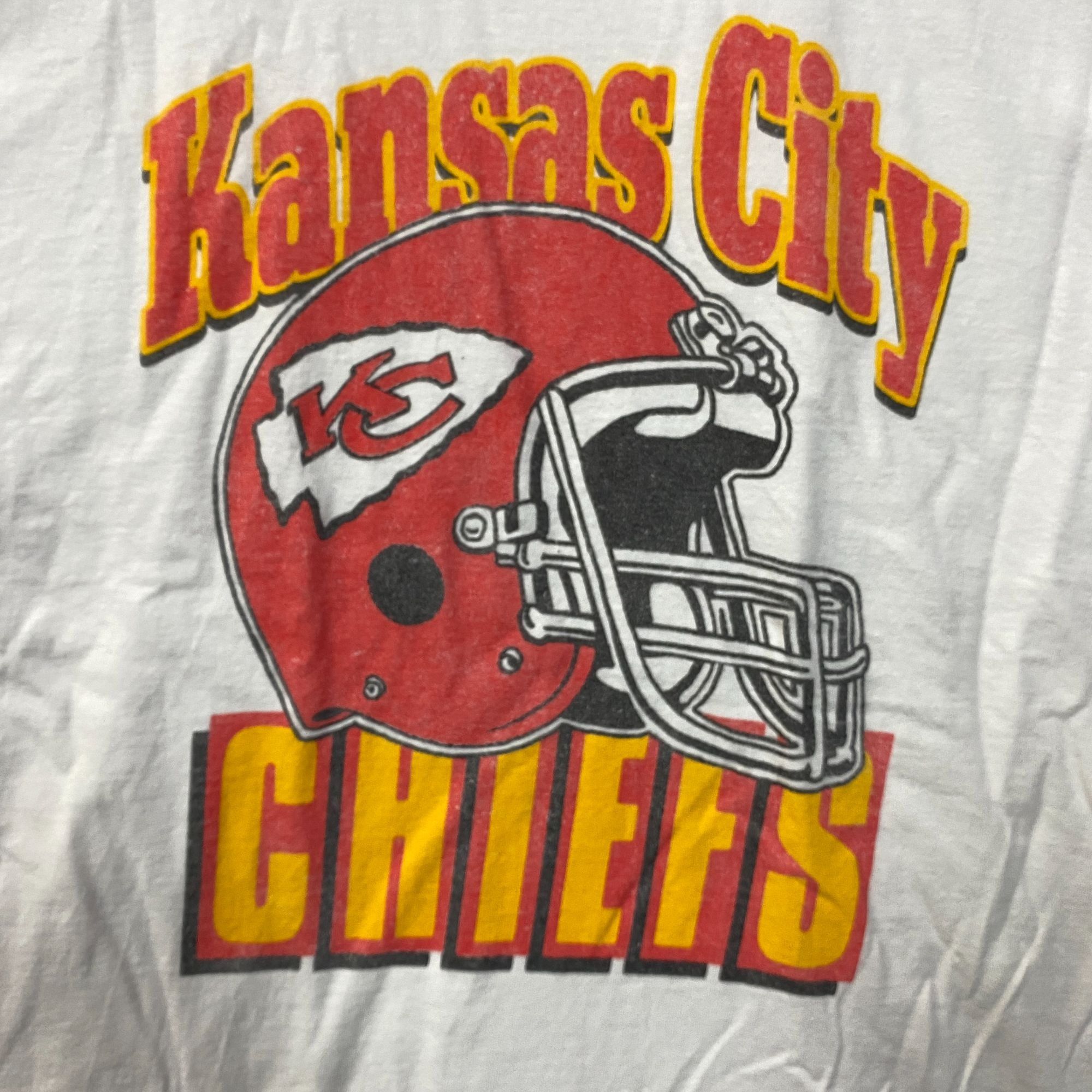 Junk Food NFL Kansas City Chief Vintage Style Helmet Logo Football T-S Size US M / EU 48-50 / 2 - 2 Thumbnail