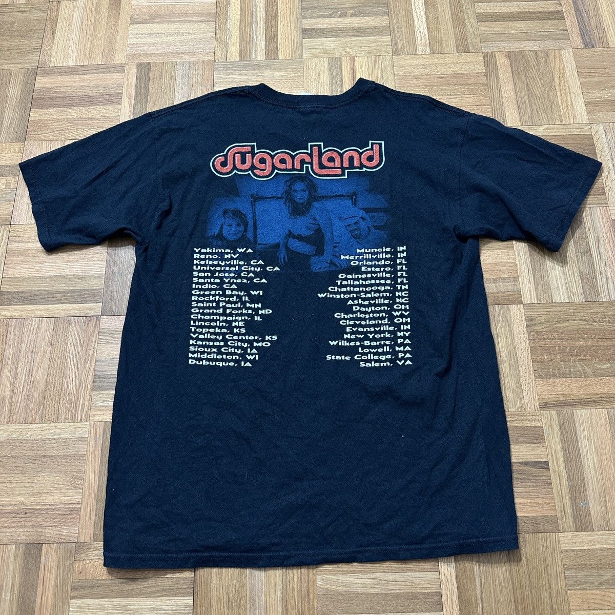 Gildan Vintage Sugarland tee Size US L / EU 52-54 / 3 - 2 Thumbnail