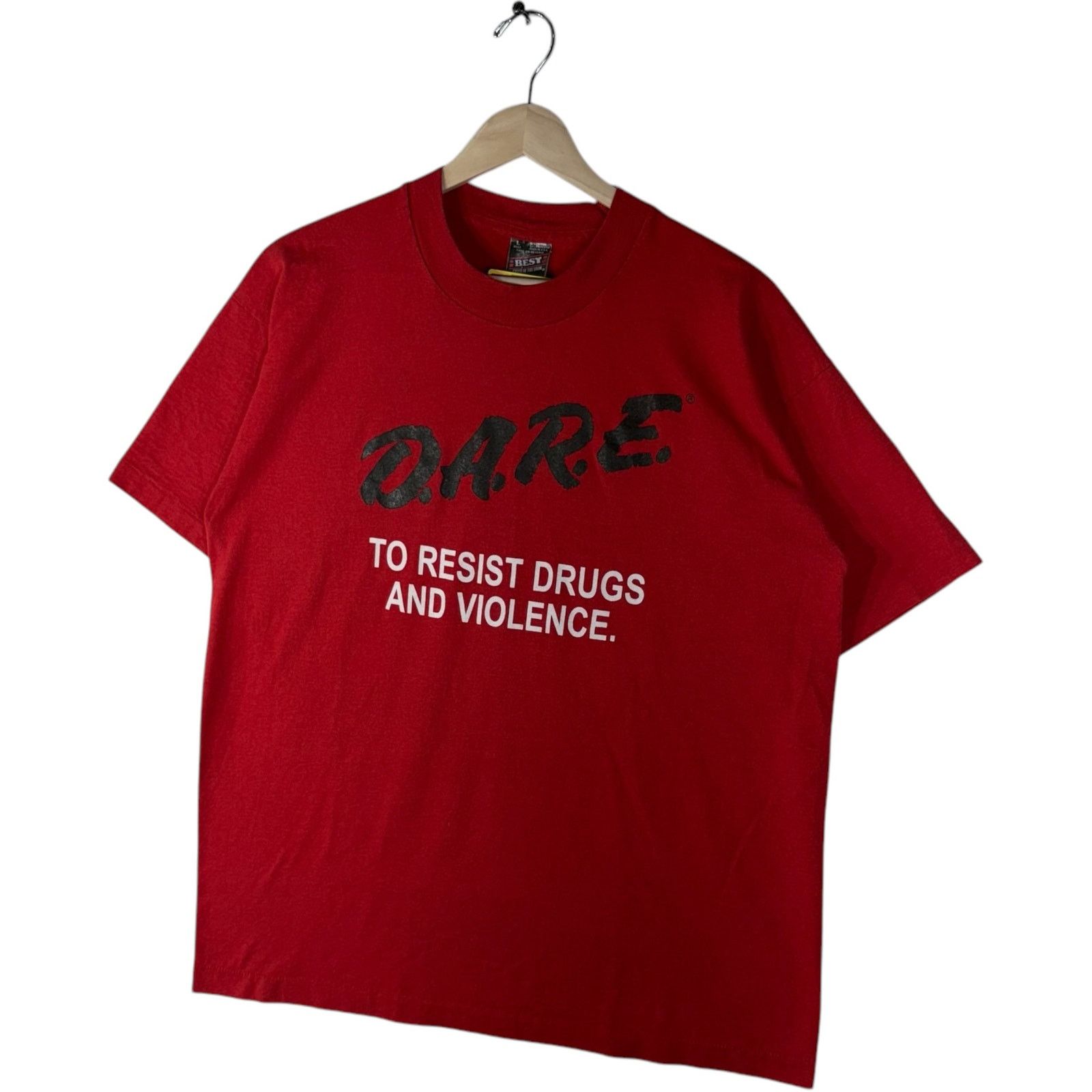 Fruit Of The Loom Vintage D.A.R.E. To Resist Drugs & Violence Spellout Tee L Size US L / EU 52-54 / 3 - 3 Thumbnail