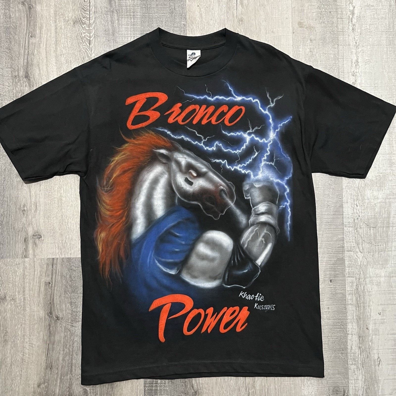 Alstyle Denver Broncos Airbrush NFL Large Graphic Football T Shirt L Size US L / EU 52-54 / 3 - 1 Thumbnail