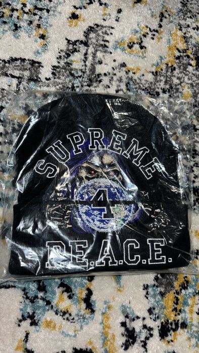 Supreme / PEACE EMBROIDERED BEANIE (紺)-