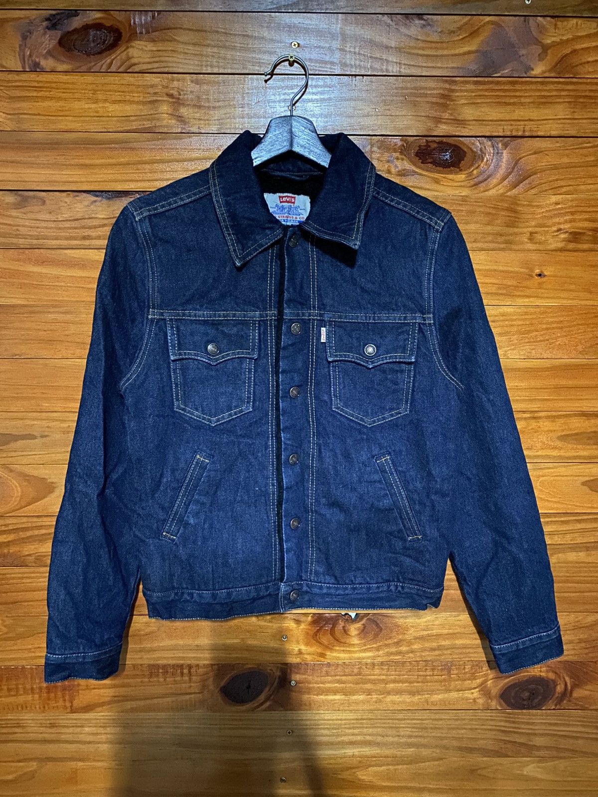 Levi's Vintage Levi’s Women’s Denim Jacket 90s Dark Wash Size M Size US S / EU 44-46 / 1 - 3 Thumbnail