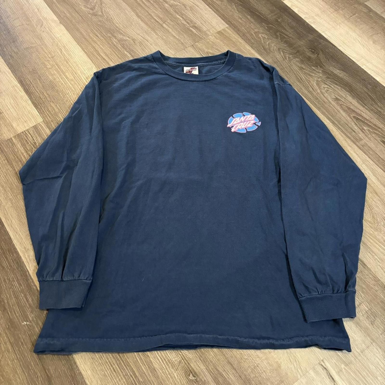 Santa Cruz Skateboards vintage Santa Cruz long sleeve t shirt 90s L Size US L / EU 52-54 / 3 - 2 Thumbnail