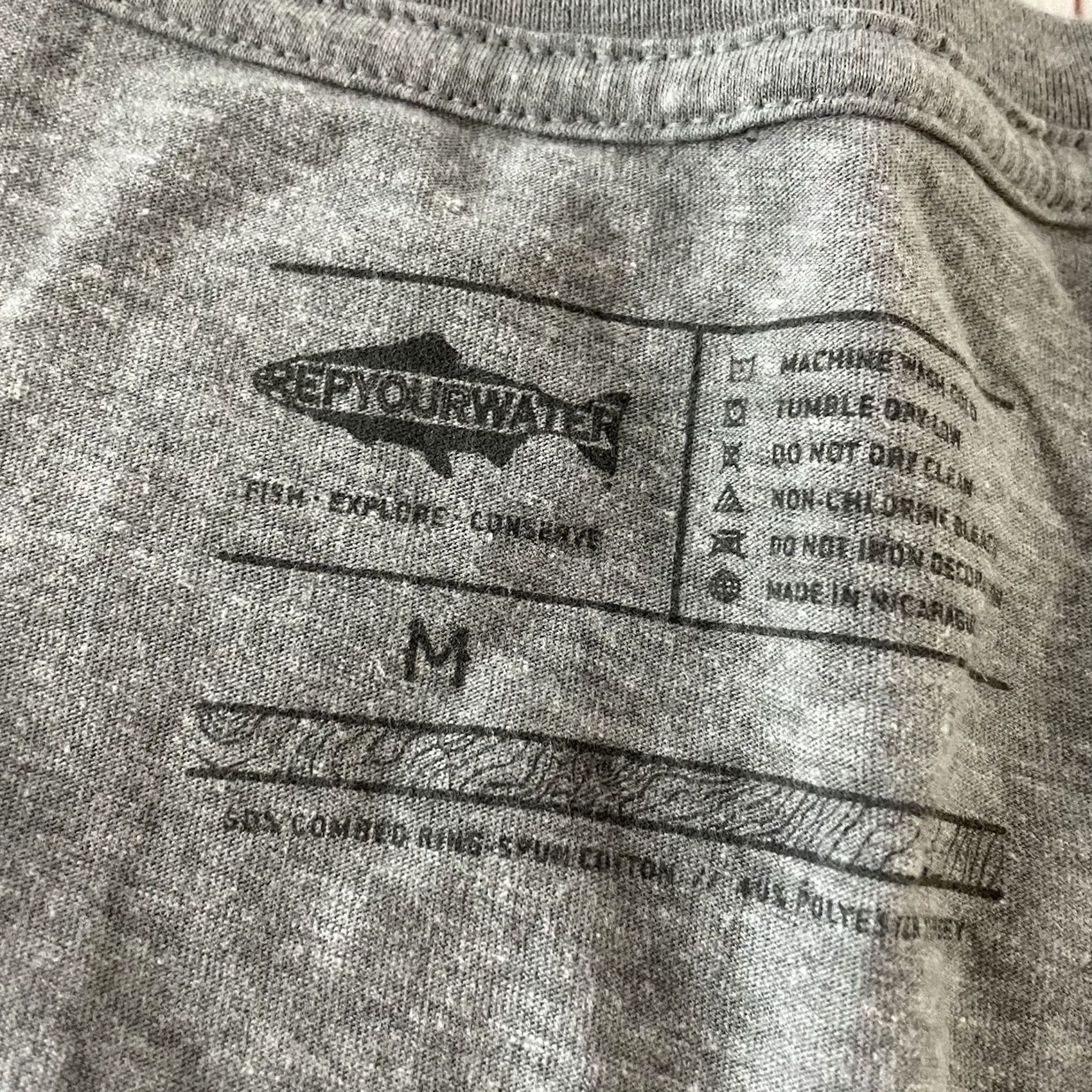 Vintage RepYourWater V-Neck T Shirt Women’s Medium Gray Short Sleeve Fishing Shirt Size M / US 6-8 / IT 42-44 - 2 Thumbnail