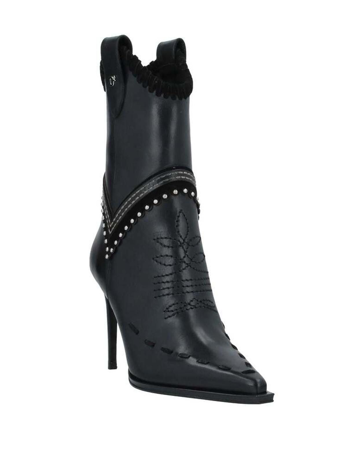 DSQUARED2 Gothic Eyelet-Embellished Leather Ankle Boots