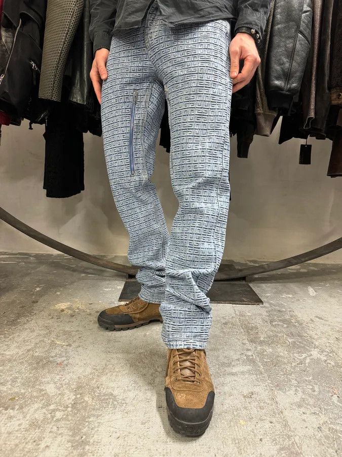 Givenchy SS2023 Givenchy Blue Logo Denim Jeans Size US 33 - 2 Thumbnail