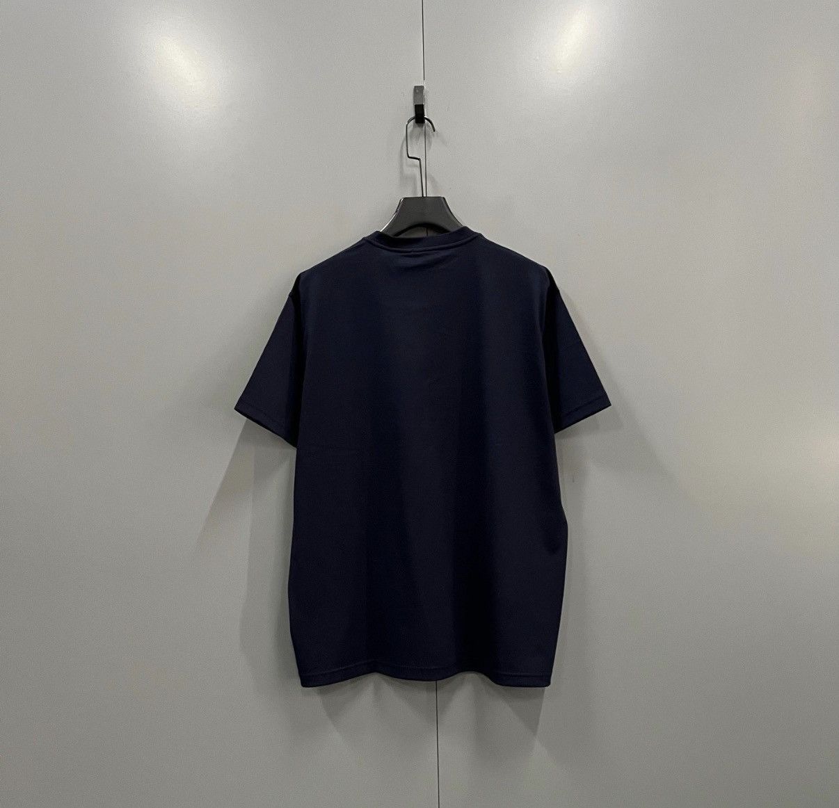 Burberry Burberry Dark Blue Printed Logo Short Sleeve T-shirt J41 Size US M / EU 48-50 / 2 - 2 Thumbnail